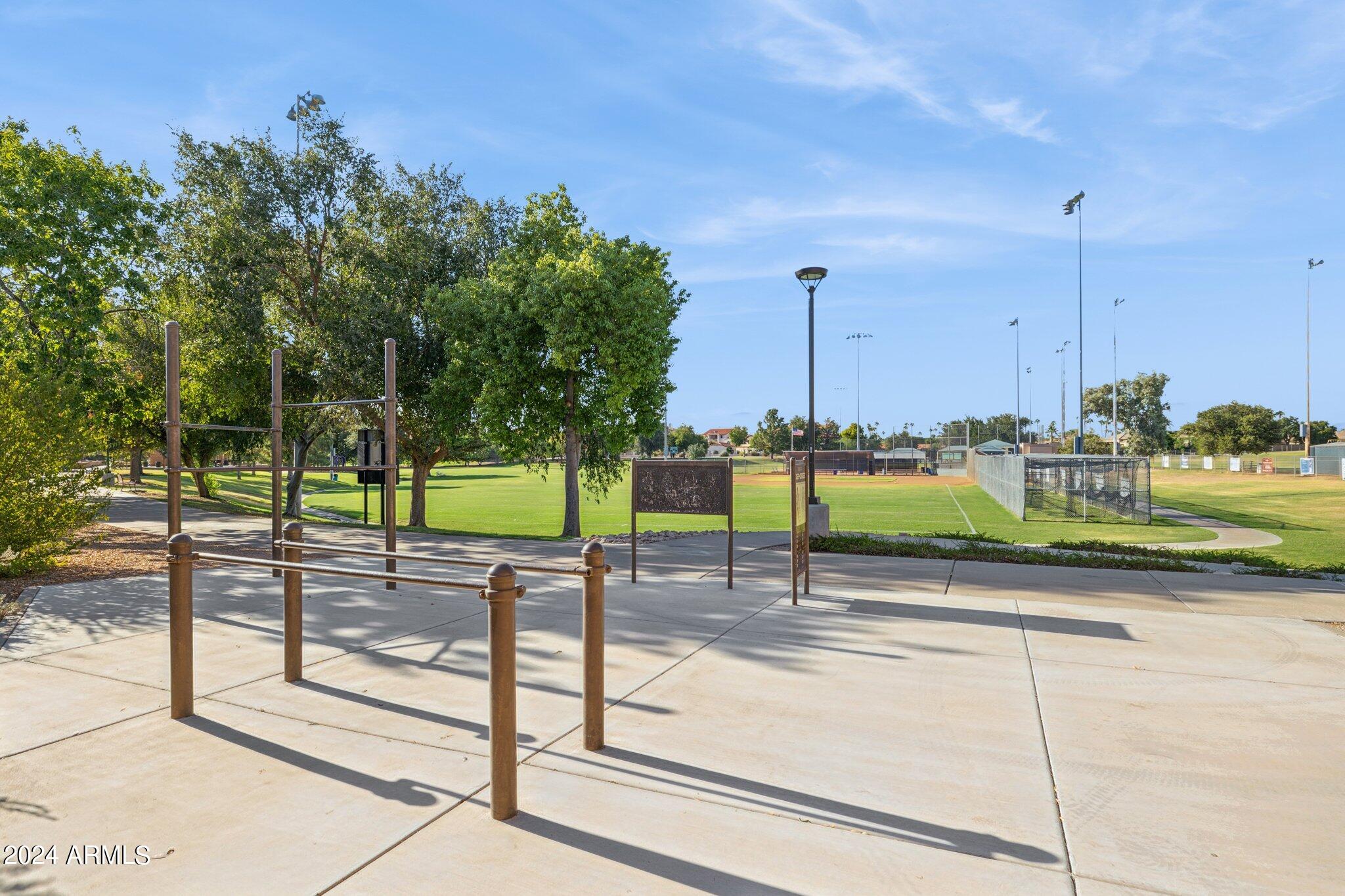 10063 E CALLE DE CIELO Circle E