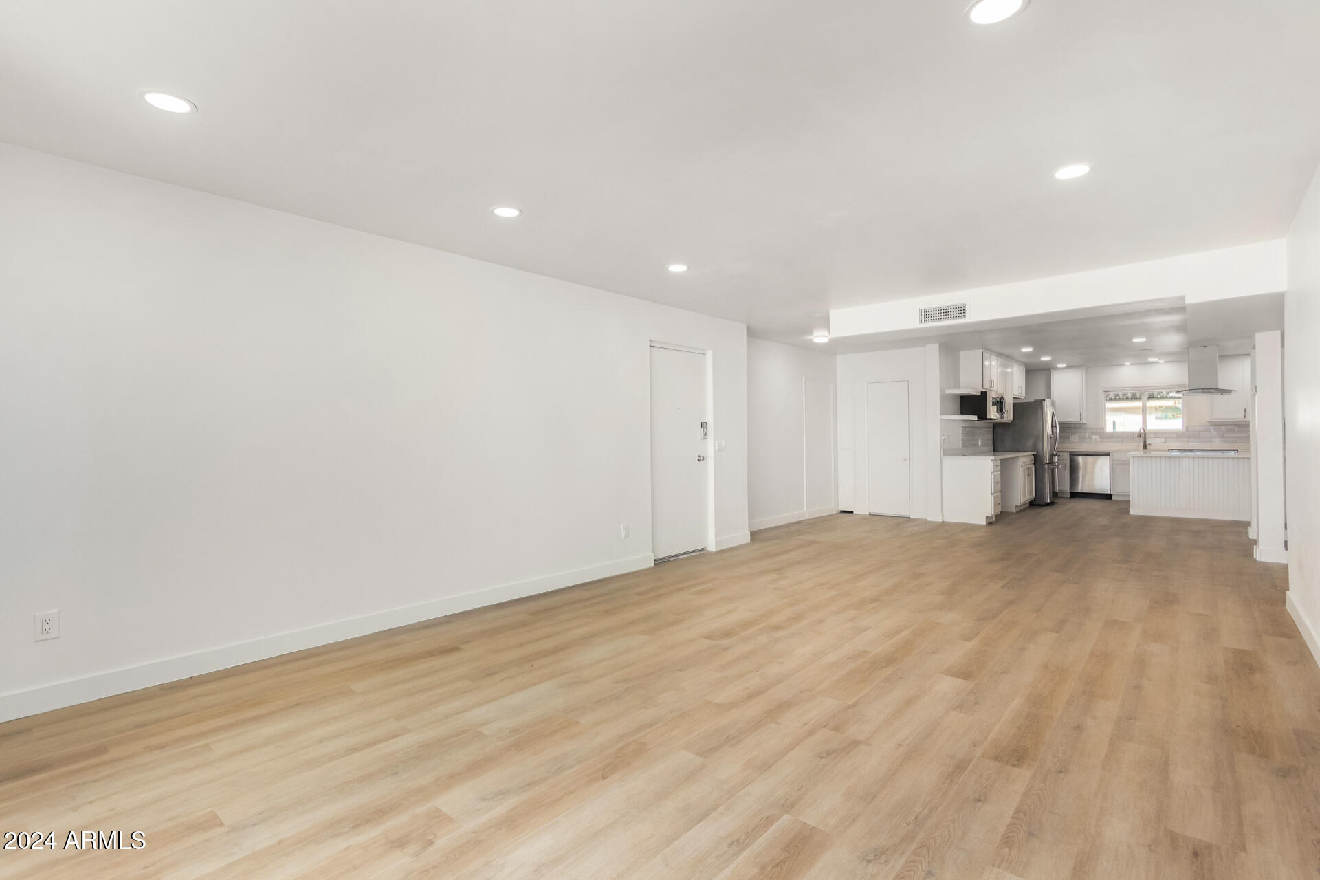 936 W RIO SALADO Parkway # 1
