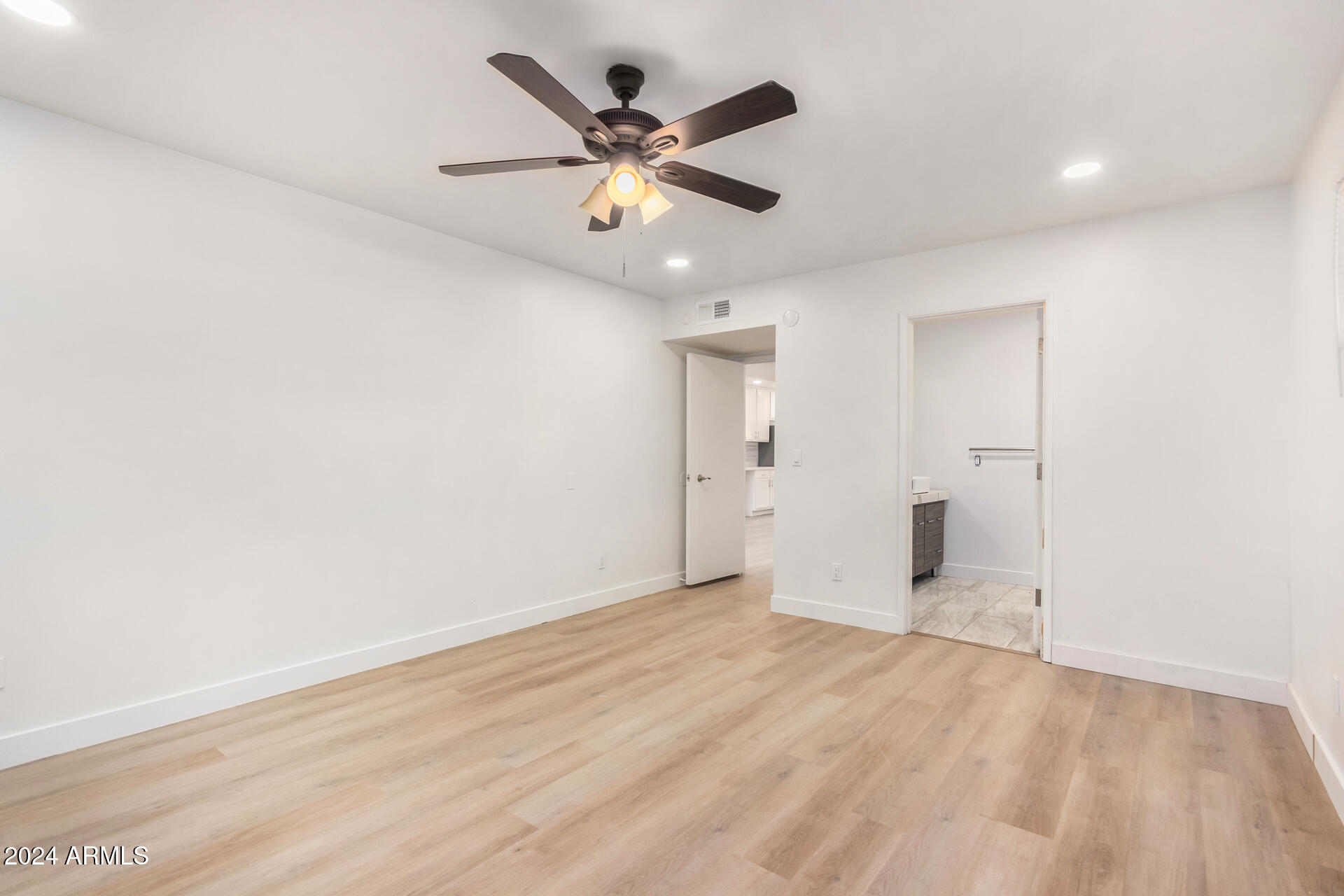 936 W RIO SALADO Parkway # 1