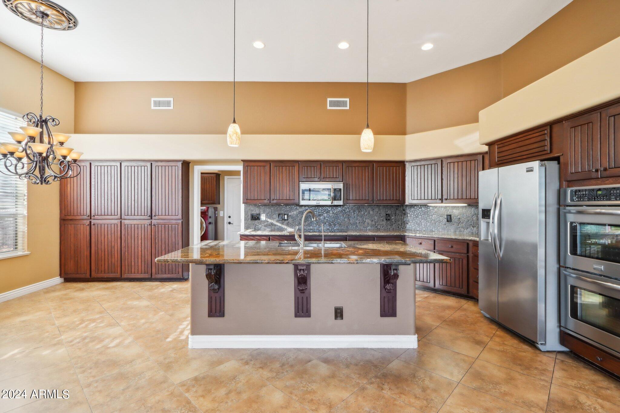 13733 E LAUREL Lane