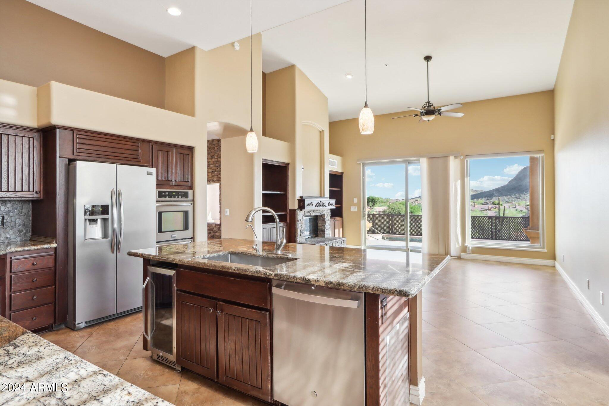 13733 E LAUREL Lane