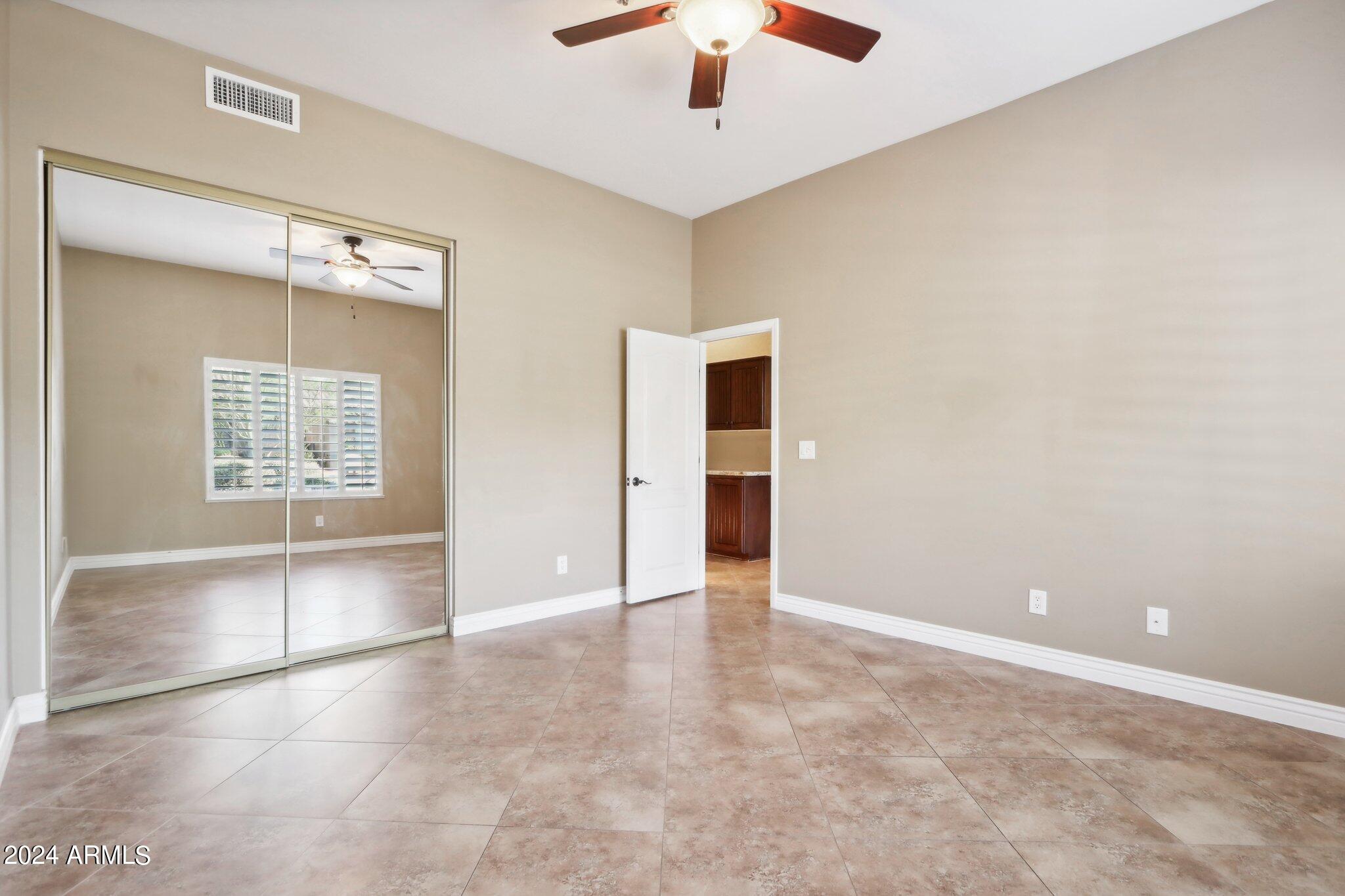13733 E LAUREL Lane
