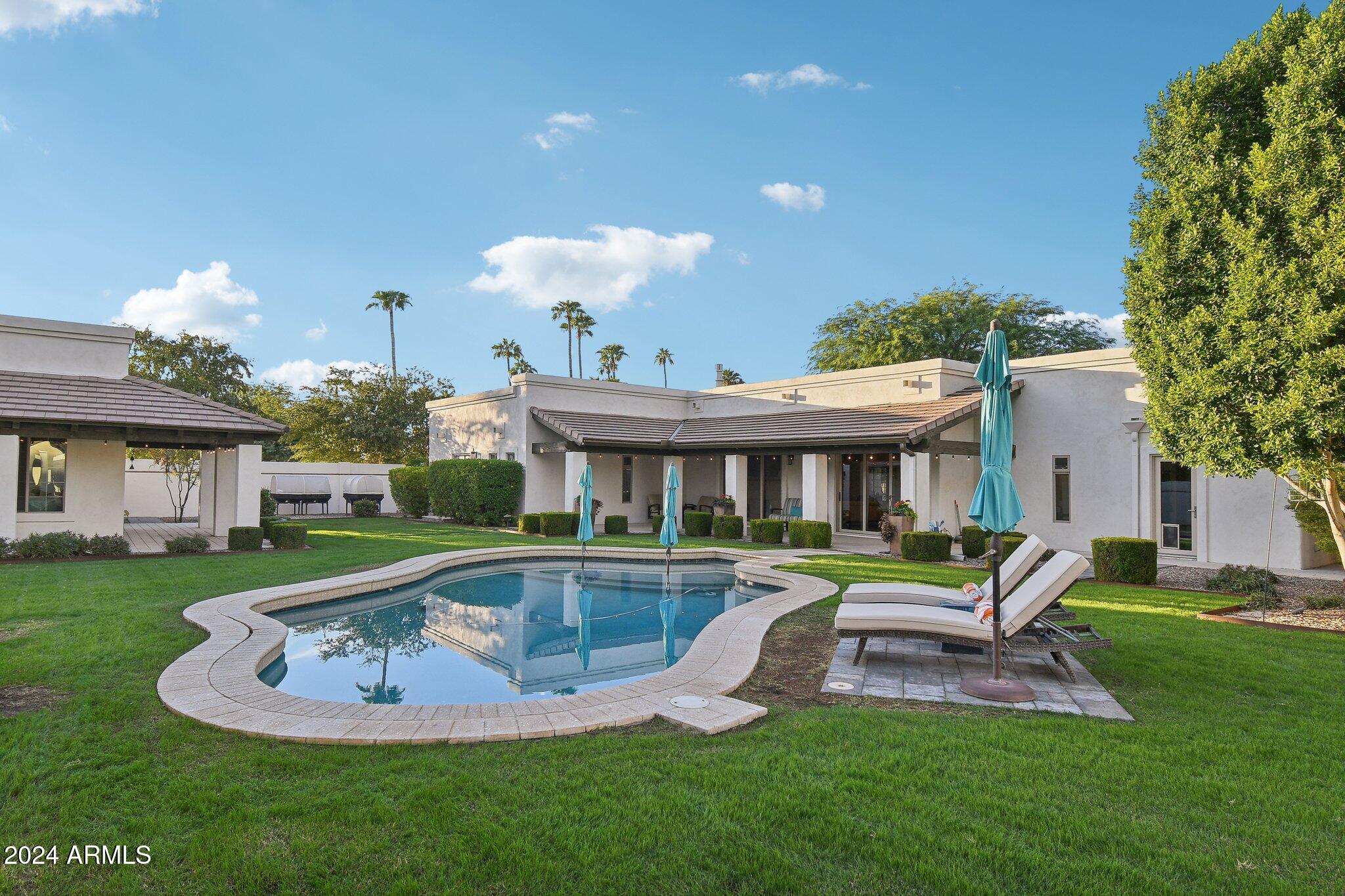 6801 E PRESIDIO Road