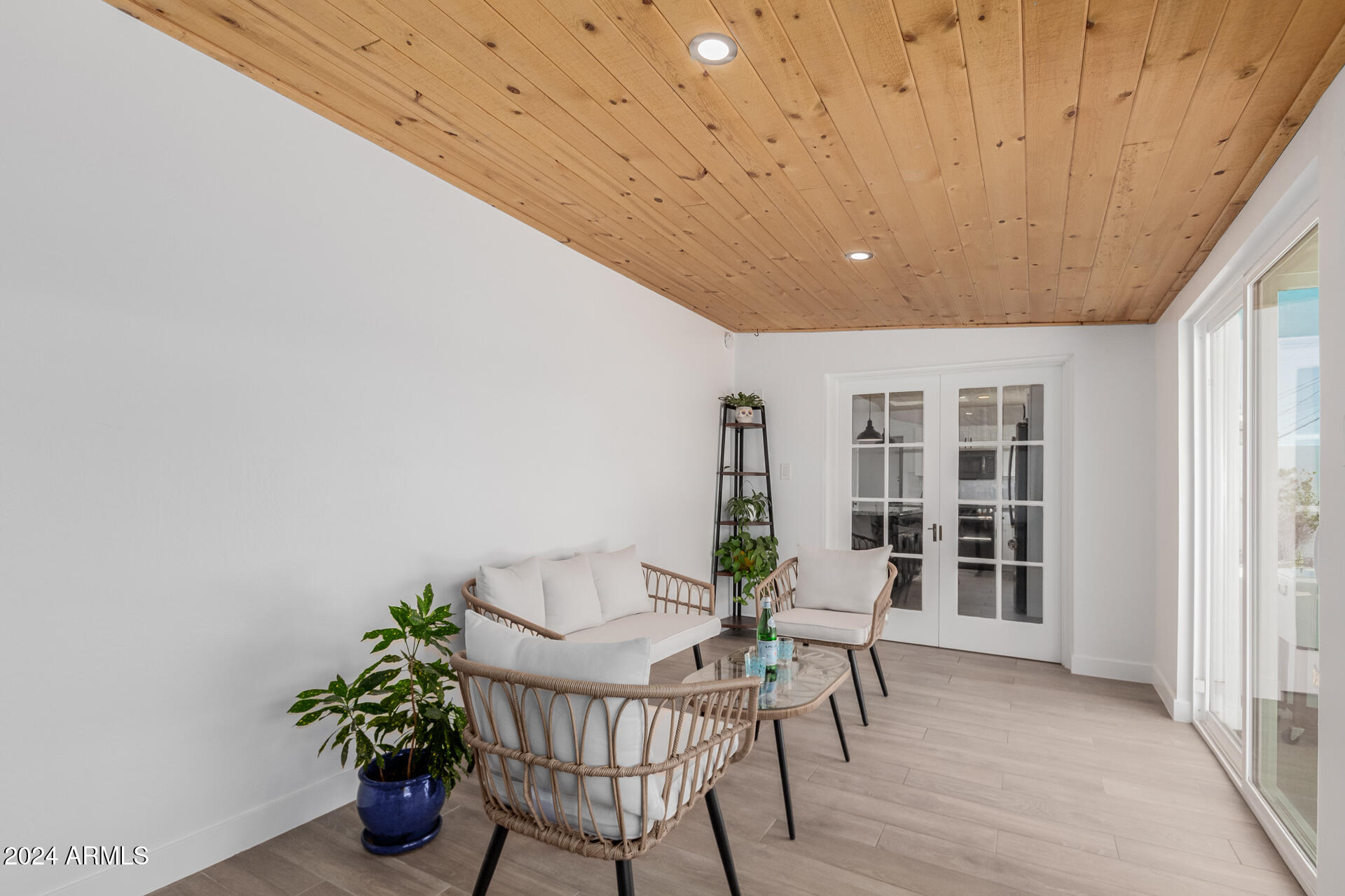 8001 E MONTE VISTA Road