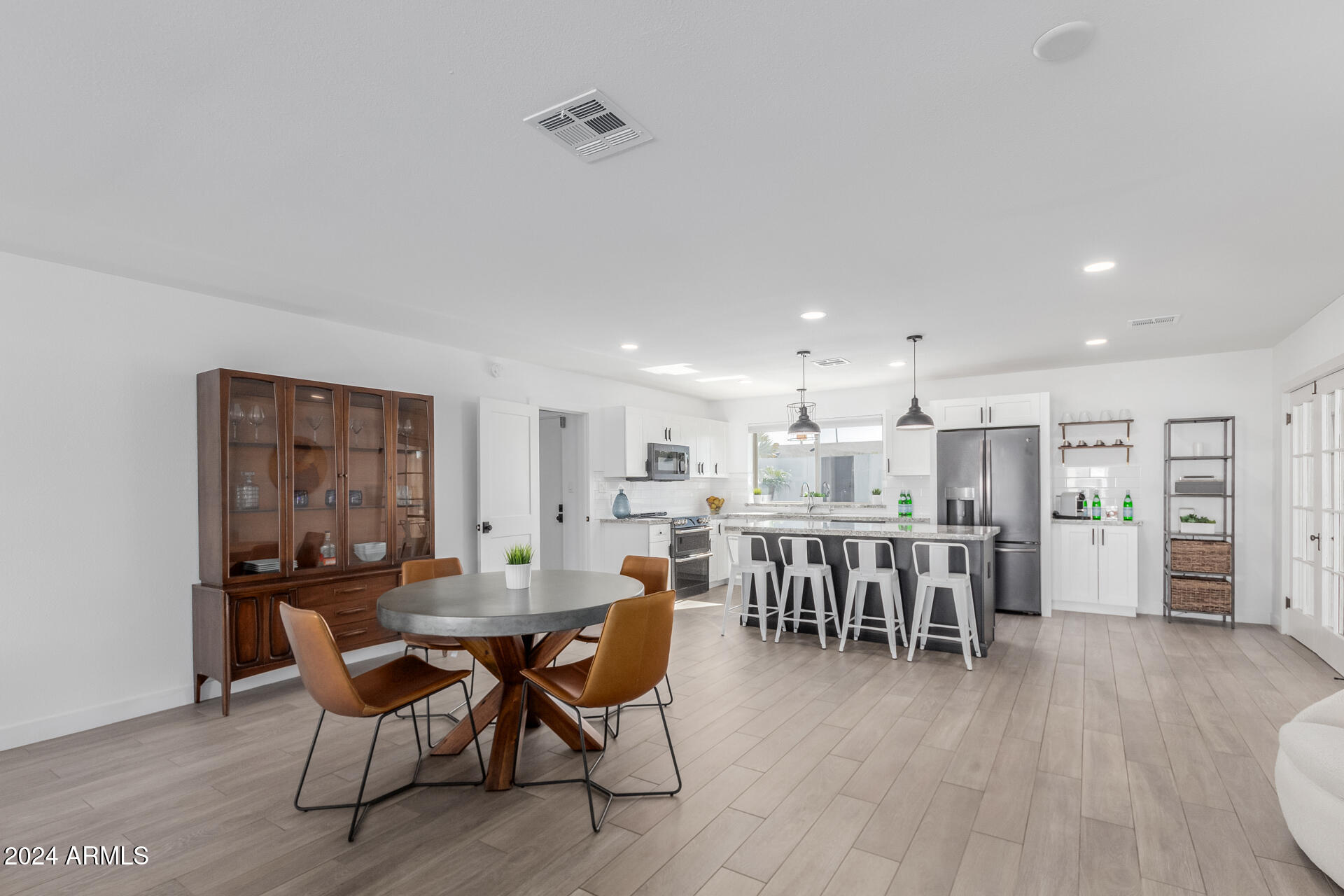 8001 E MONTE VISTA Road