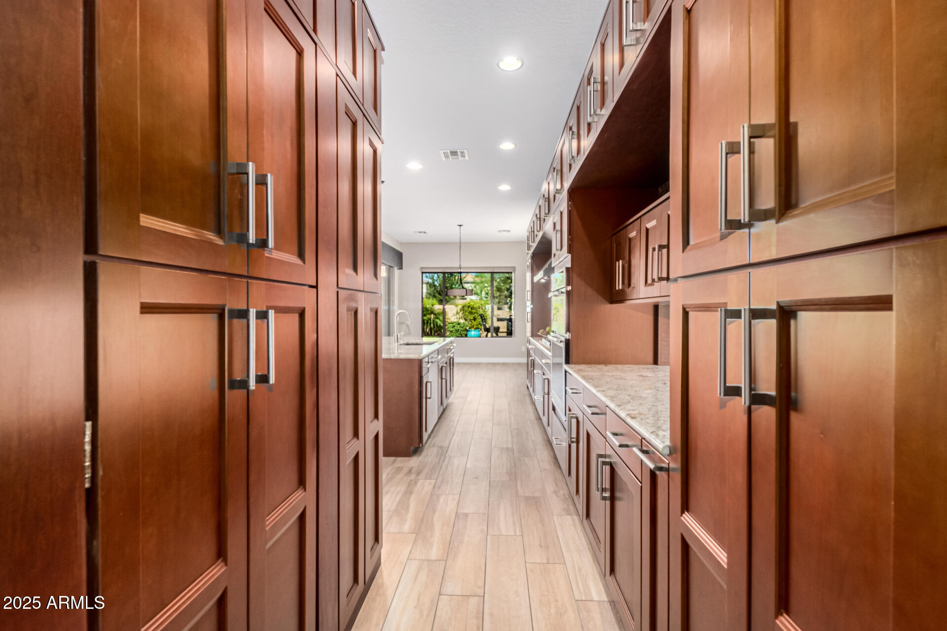3110 E CAT BALUE Drive