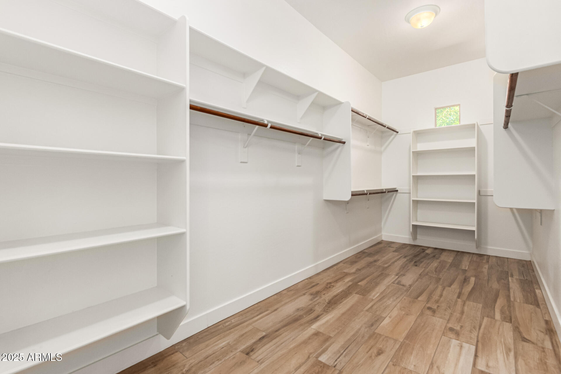 3110 E CAT BALUE Drive