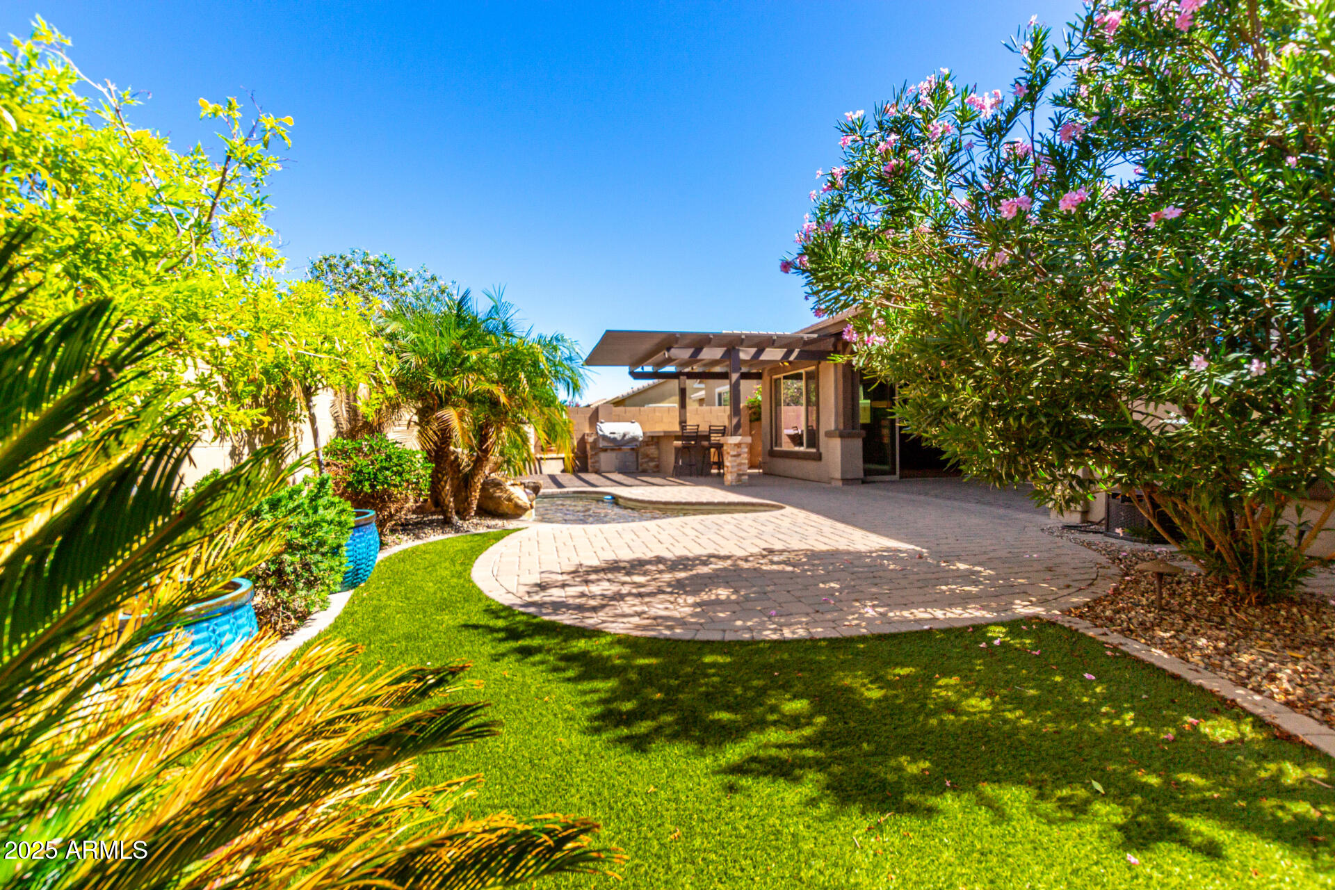 3110 E CAT BALUE Drive
