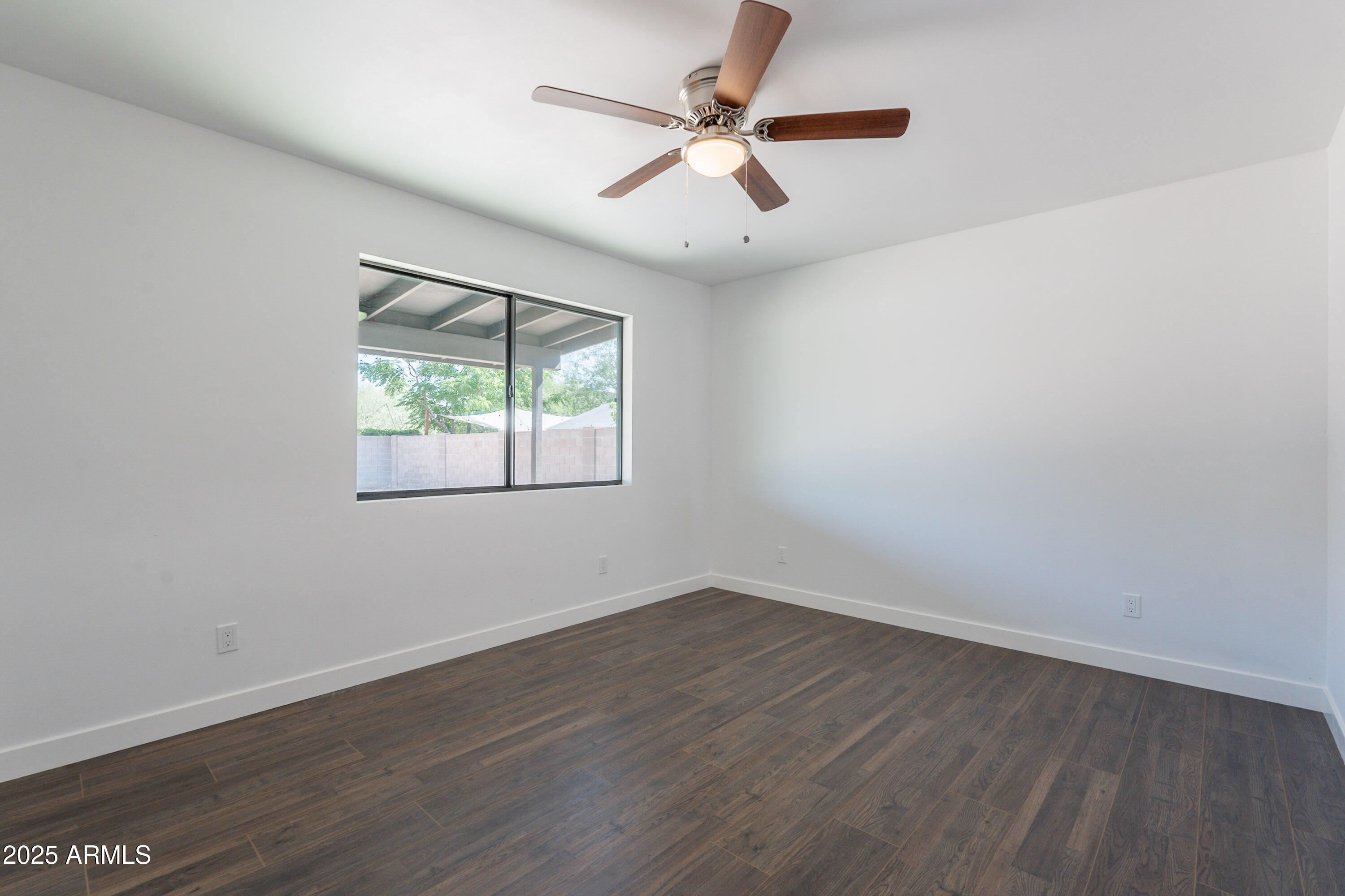 2818 E VILLA RITA Drive