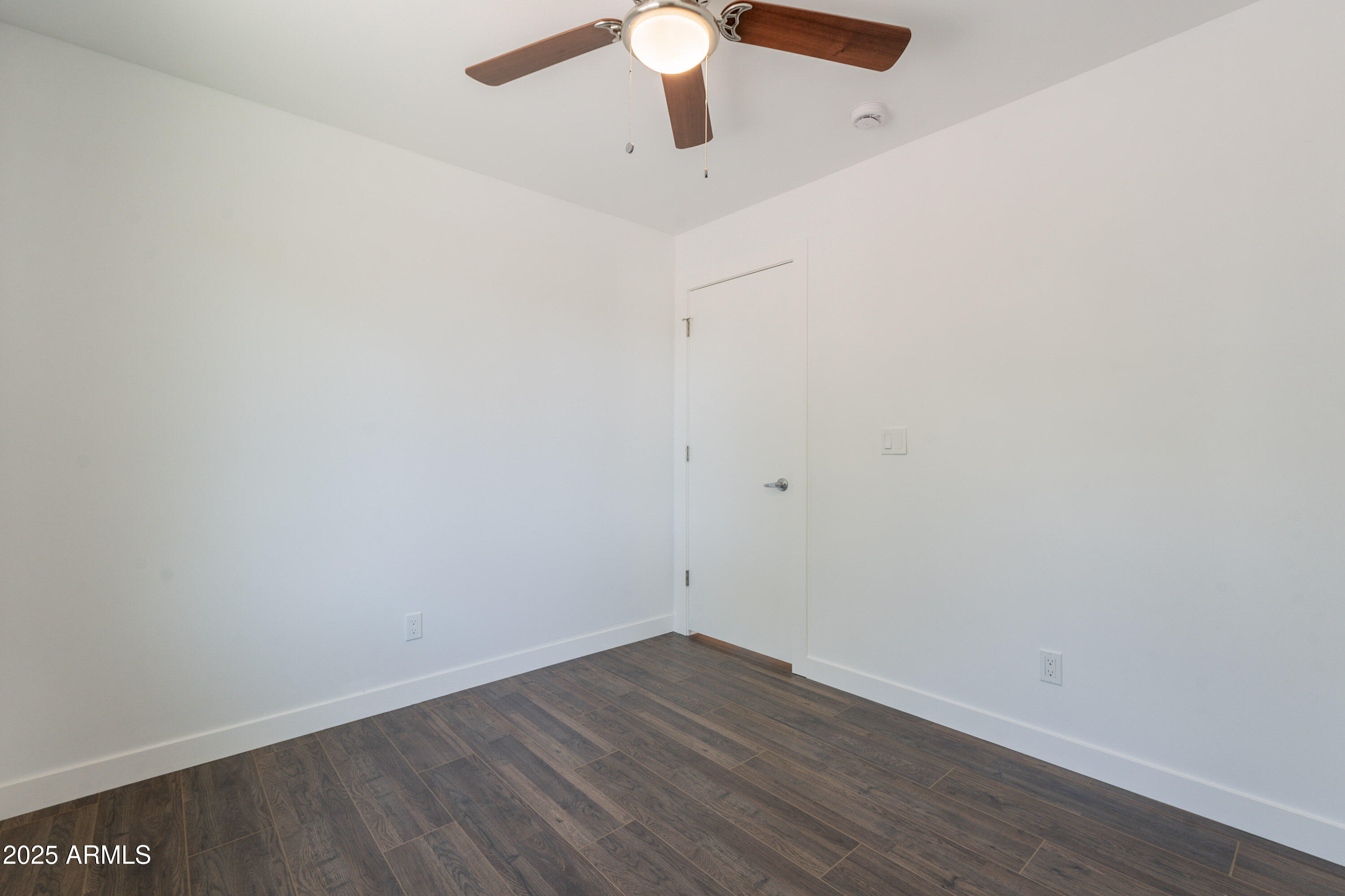 2818 E VILLA RITA Drive