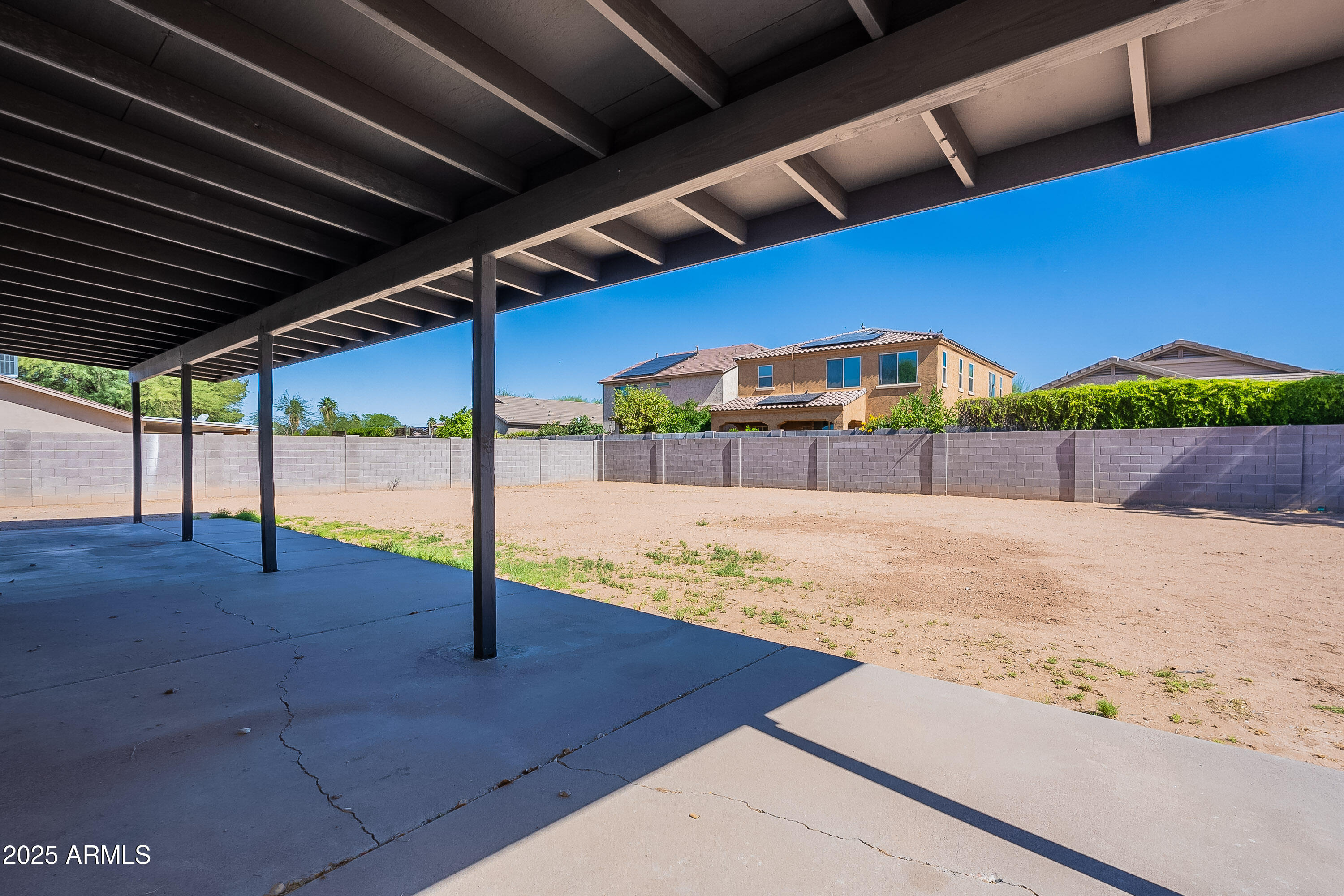 2818 E VILLA RITA Drive