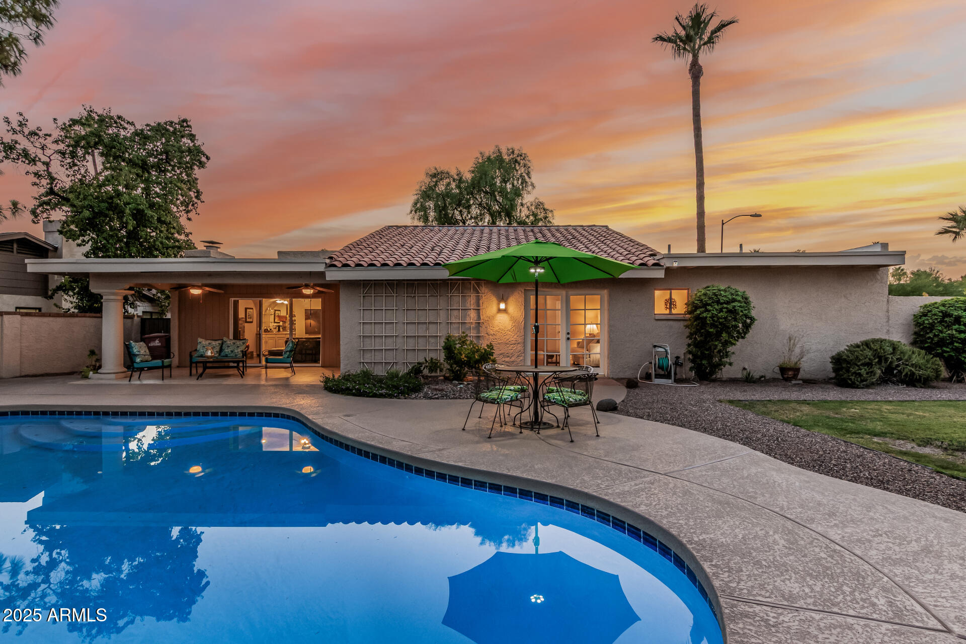 8219 E MORGAN Trail