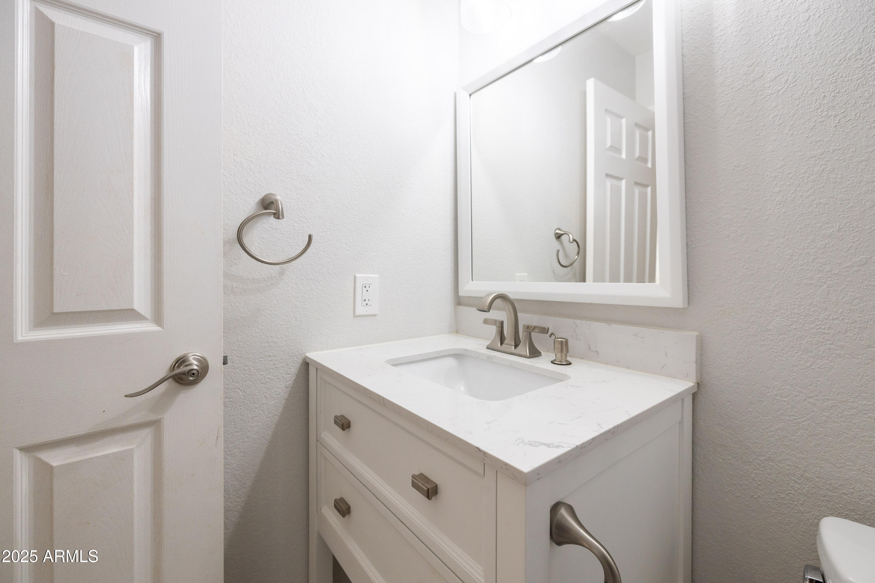 8825 E Larkspur Drive, Scottsdale