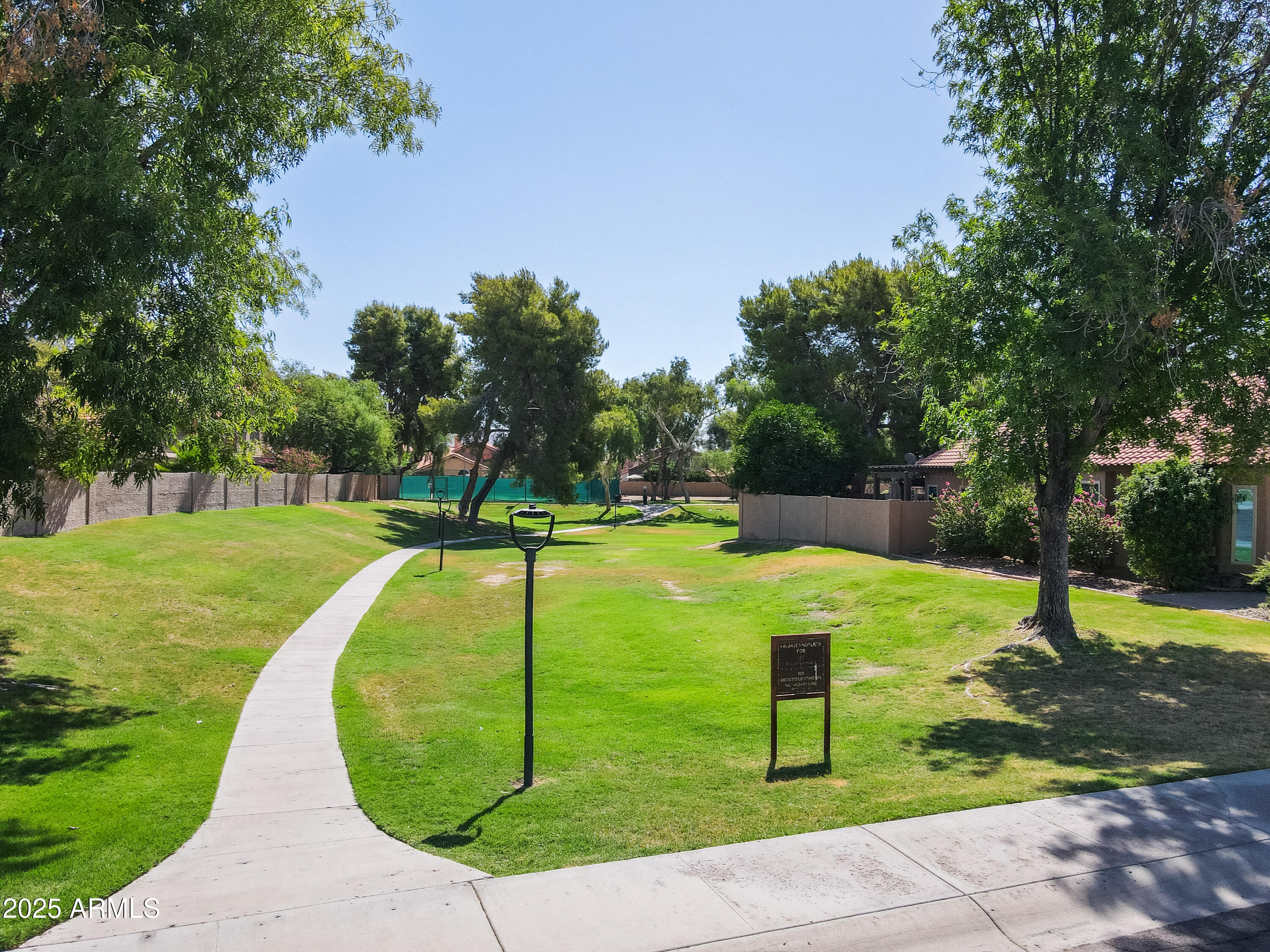 8825 E Larkspur Drive, Scottsdale