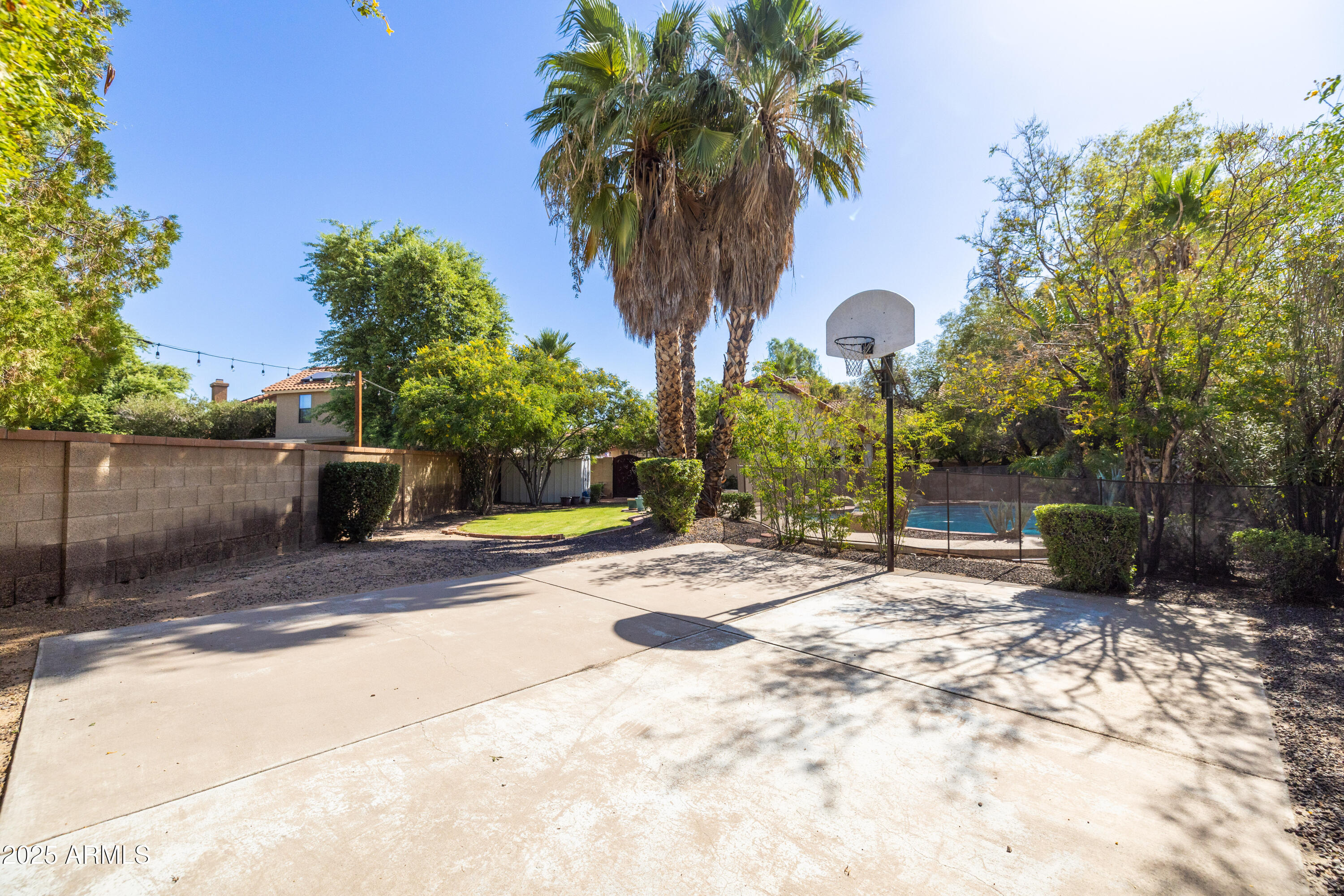 8825 E Larkspur Drive, Scottsdale