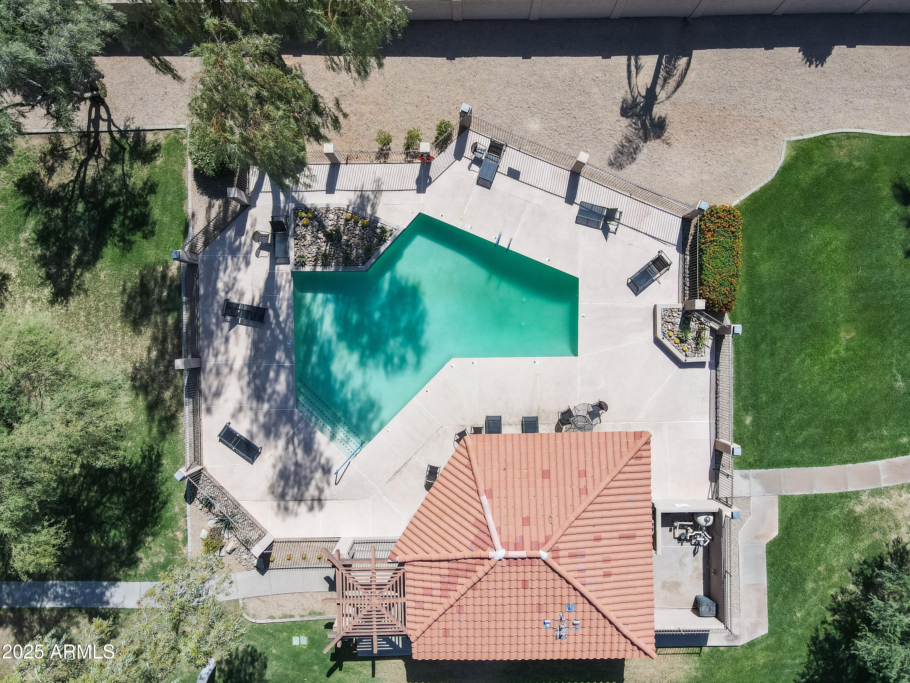 8825 E Larkspur Drive, Scottsdale