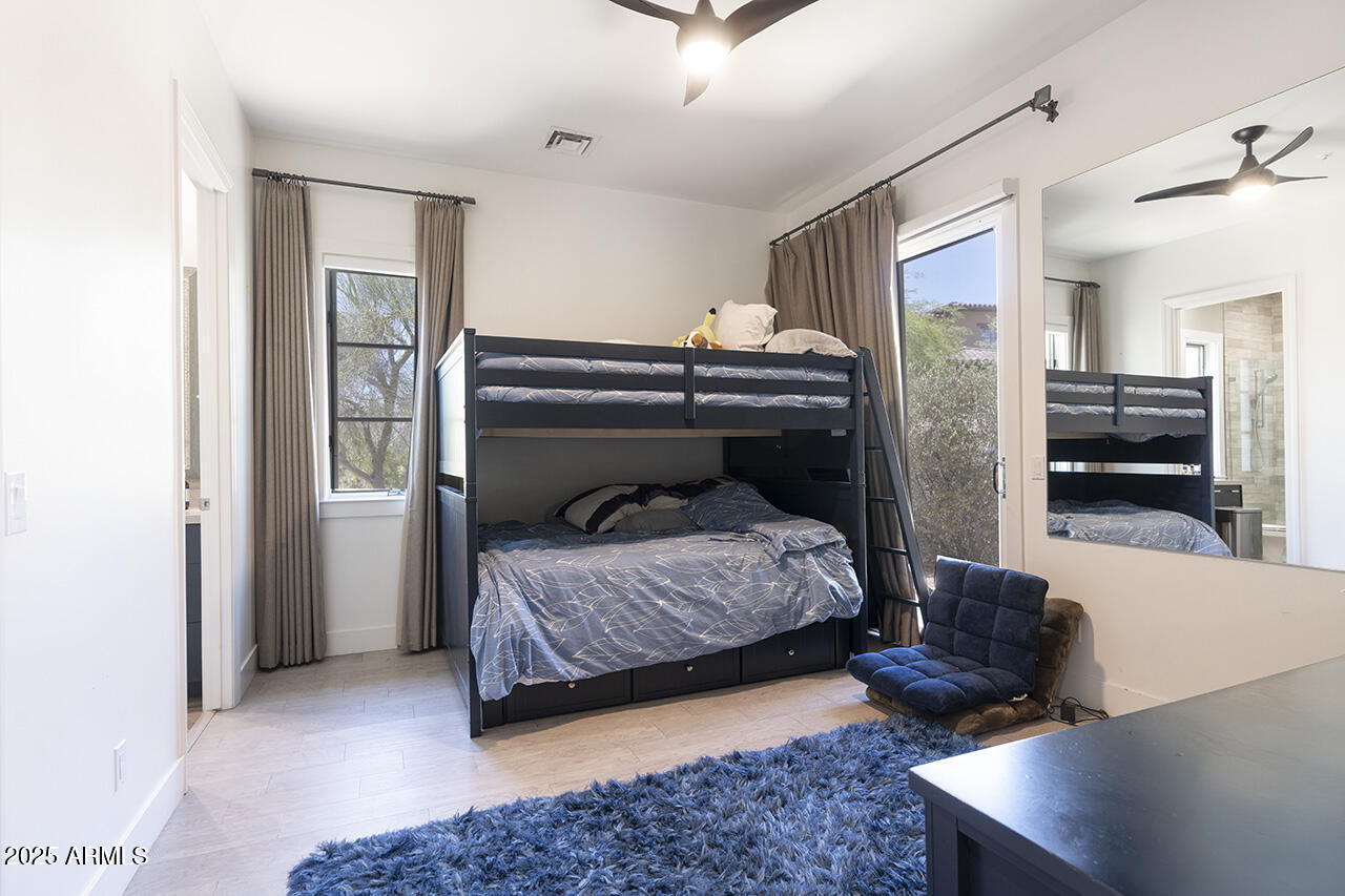 9810 E THOMPSON PEAK Parkway, 807