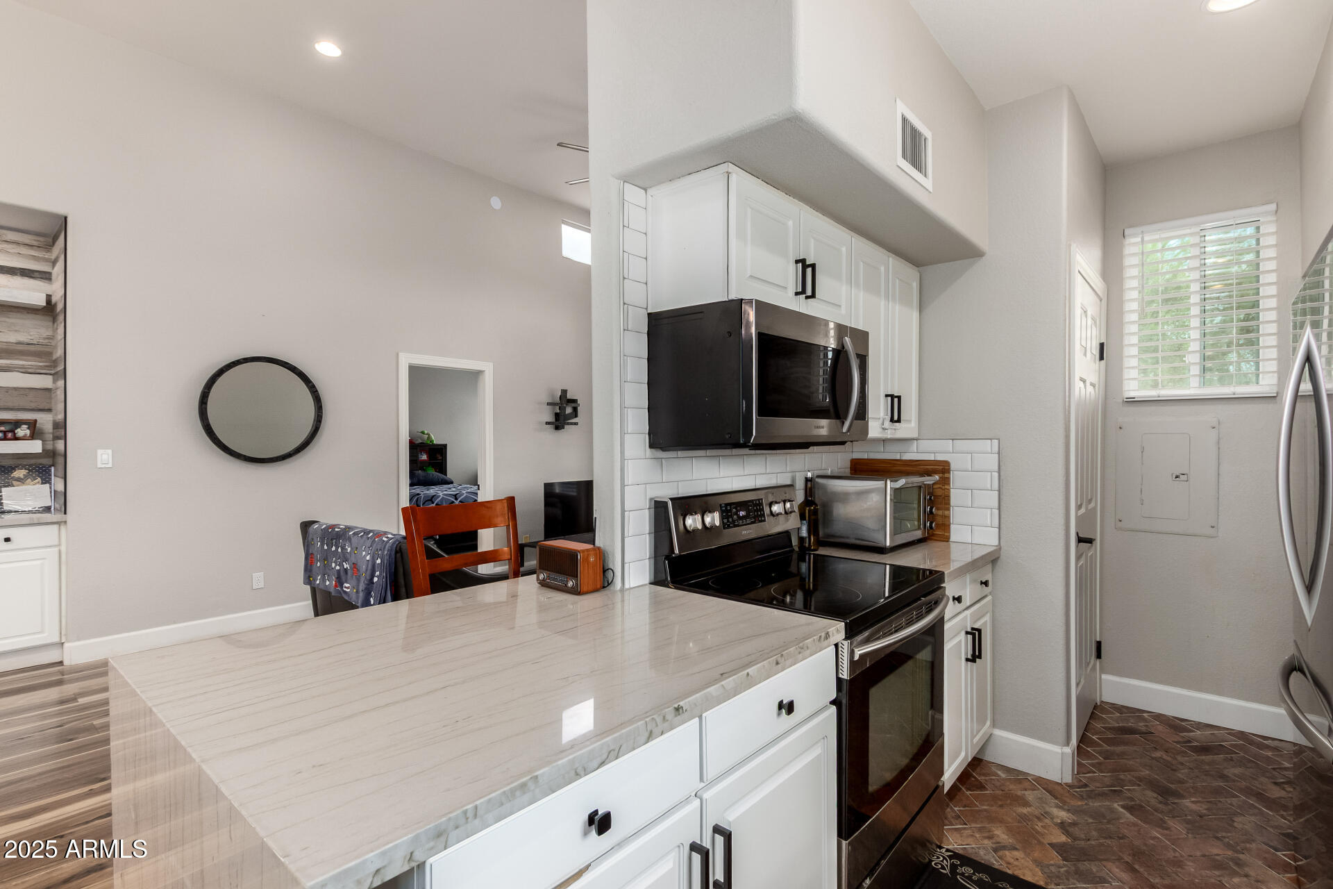 11333 N 92ND Street, 1114