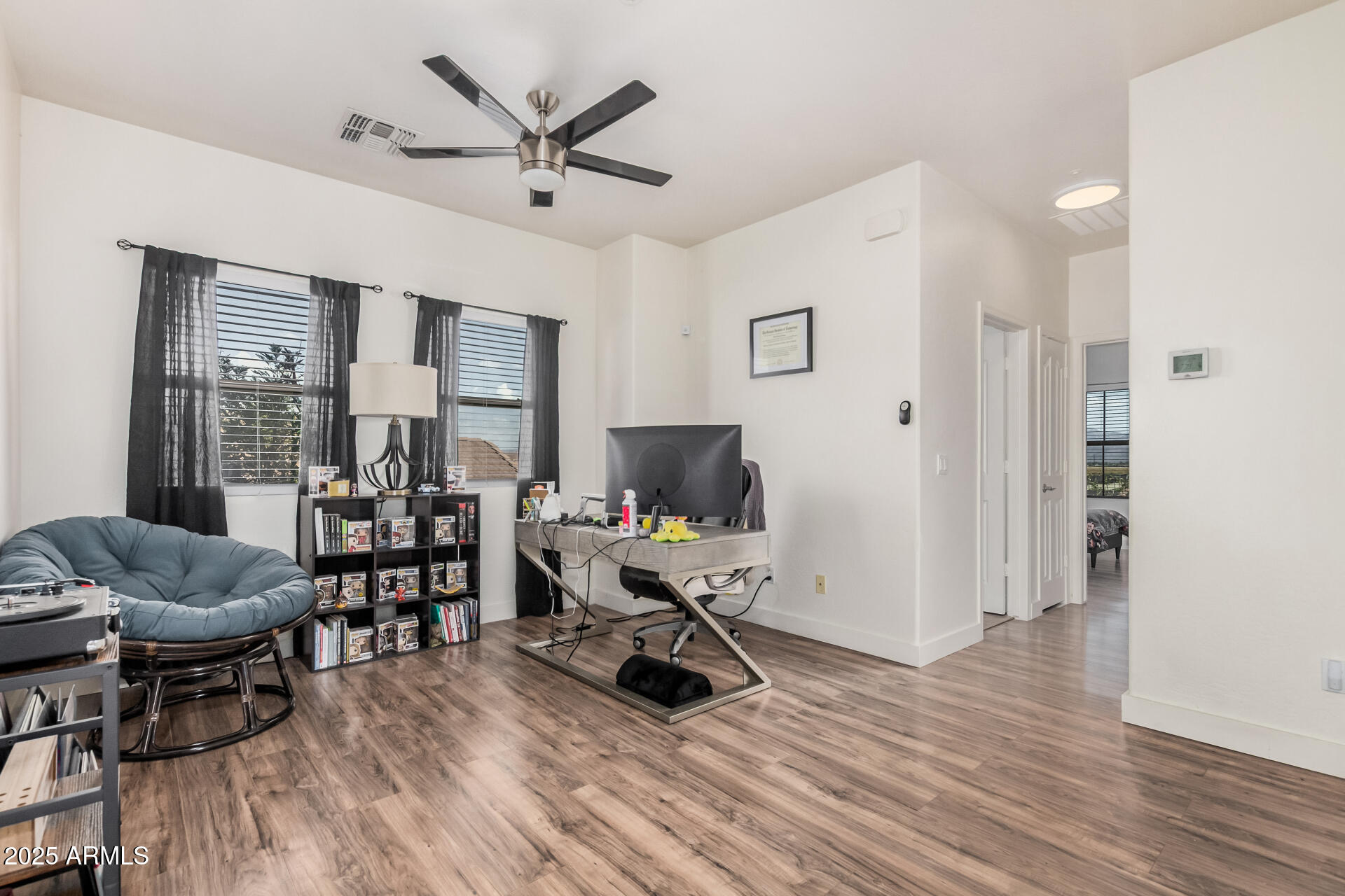 11594 W MOUNTAIN VIEW Drive