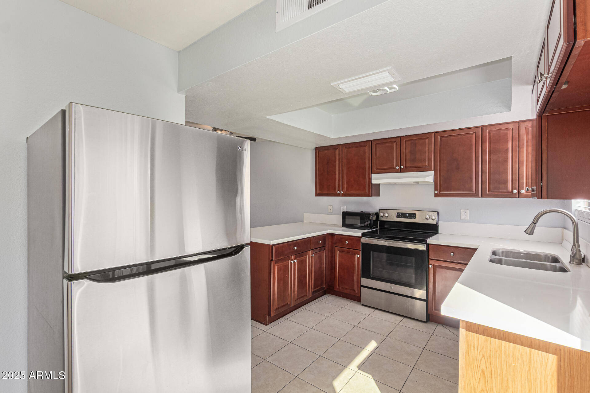 548 S WILSON Street, 104