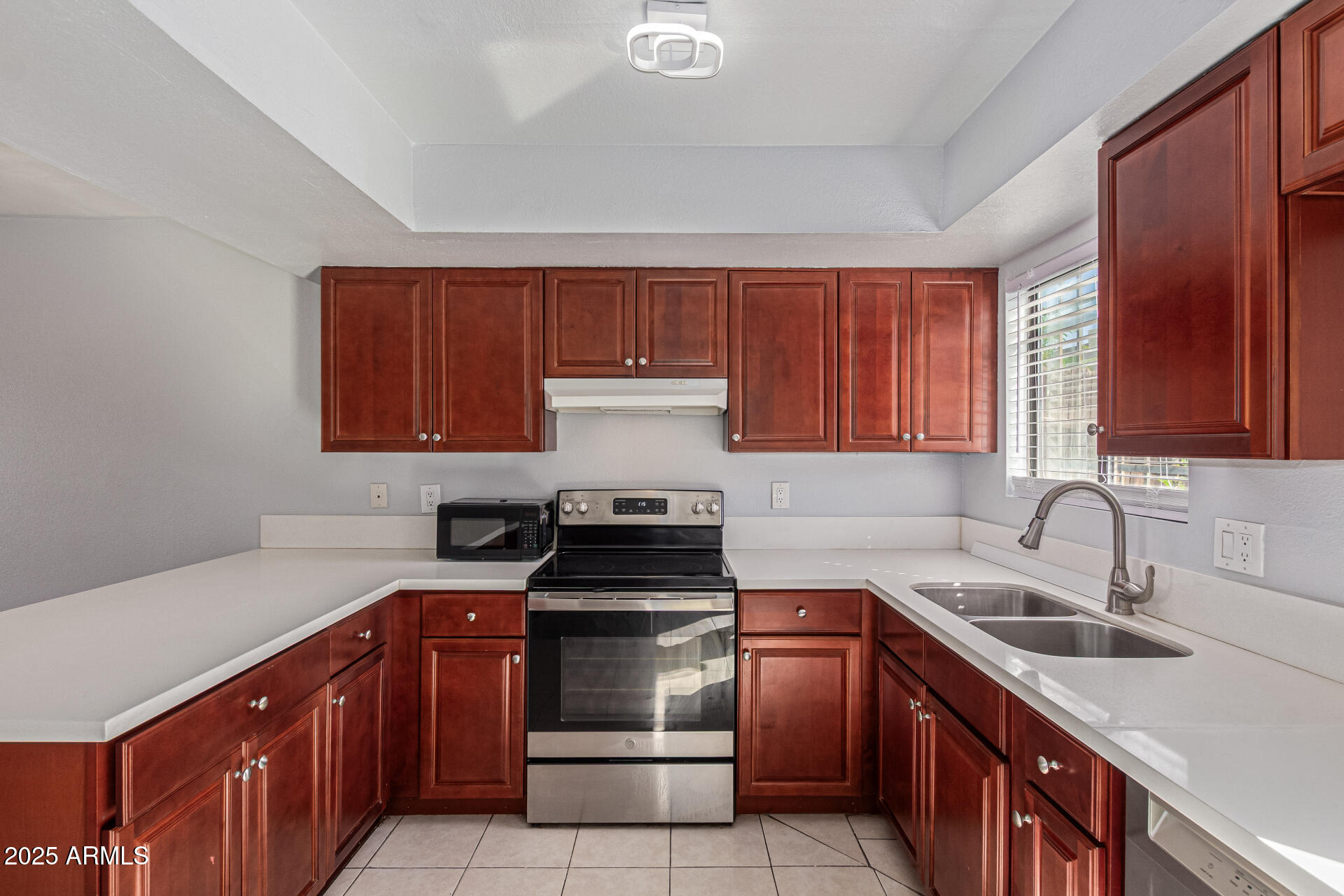 548 S WILSON Street, 104