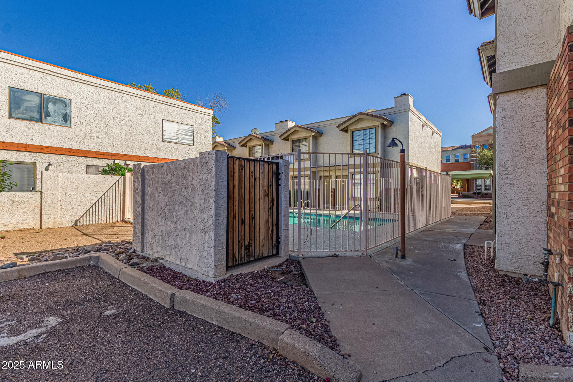 548 S WILSON Street, 104