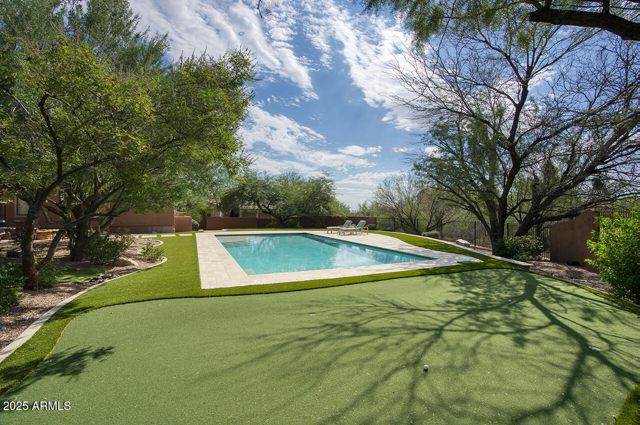 9482 E IRONWOOD Bend