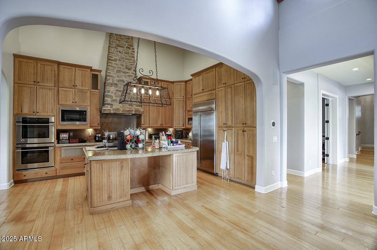 9482 E IRONWOOD Bend