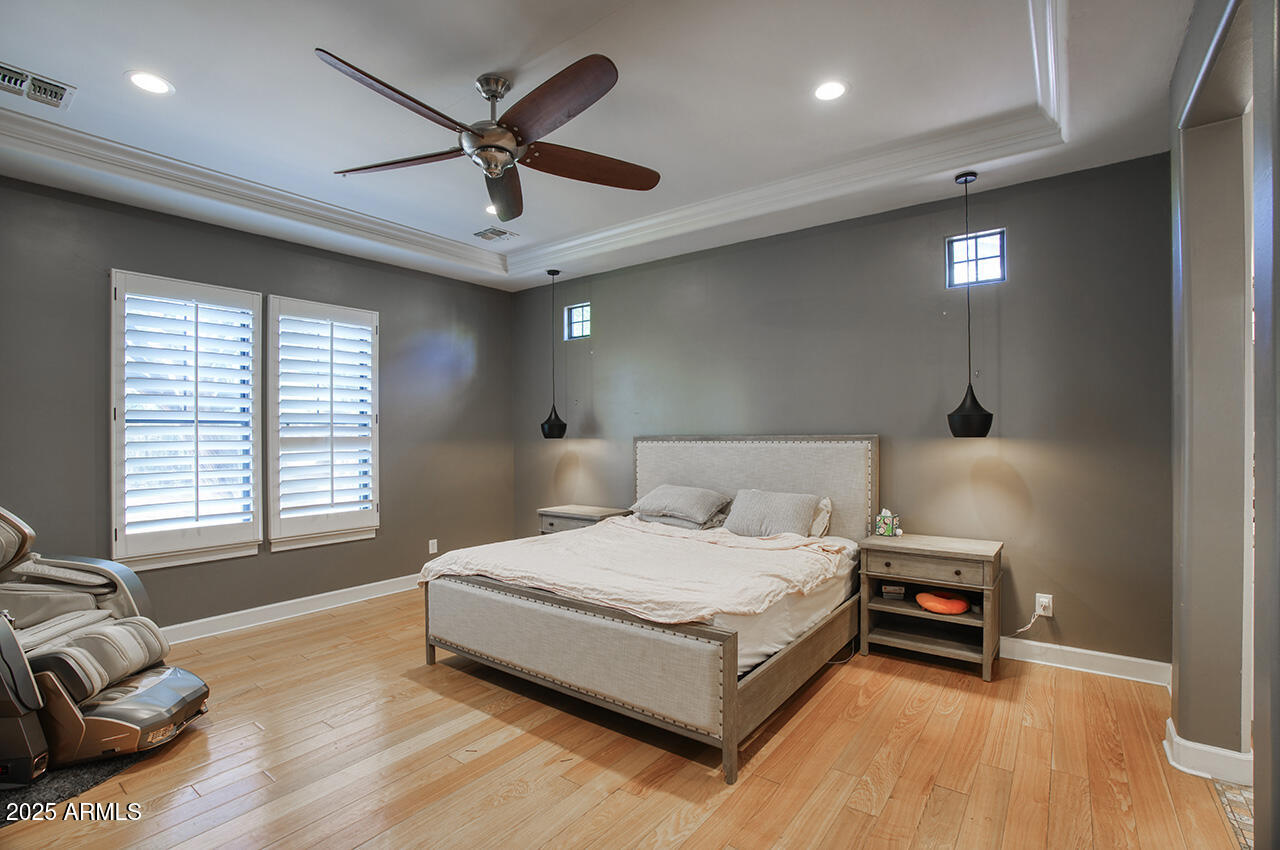 9482 E IRONWOOD Bend