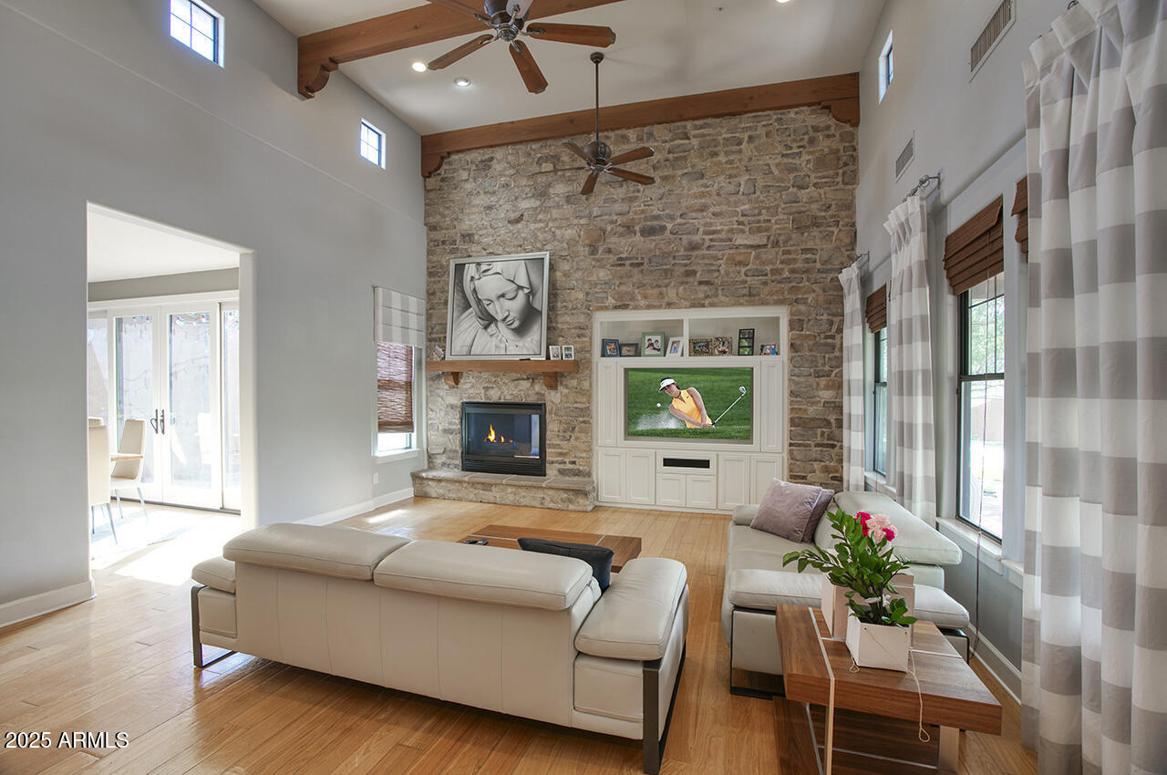 9482 E IRONWOOD Bend