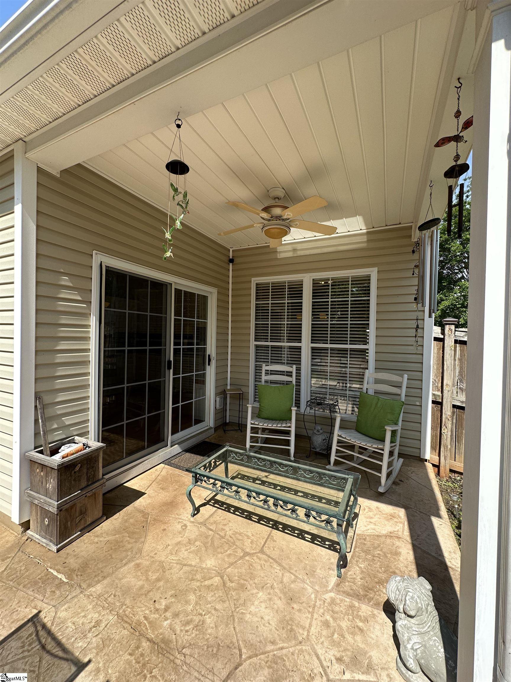 112 Saint James Place Drive