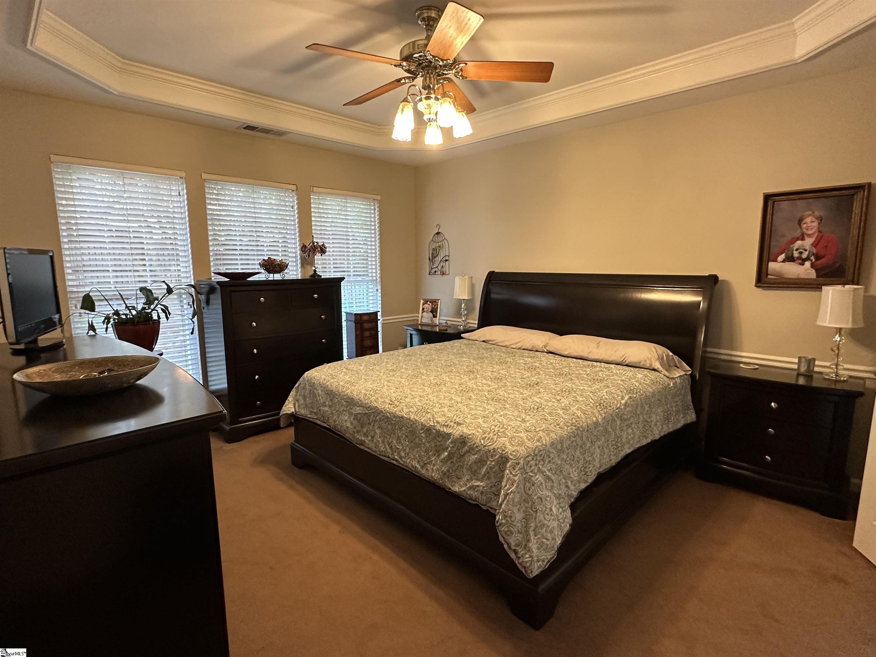 112 Saint James Place Drive