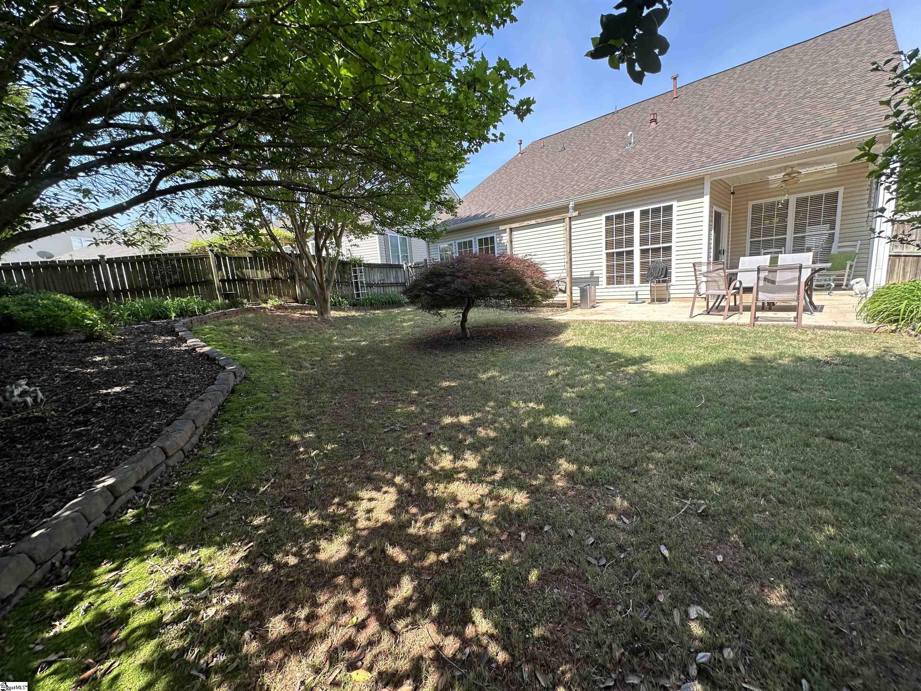 112 Saint James Place Drive