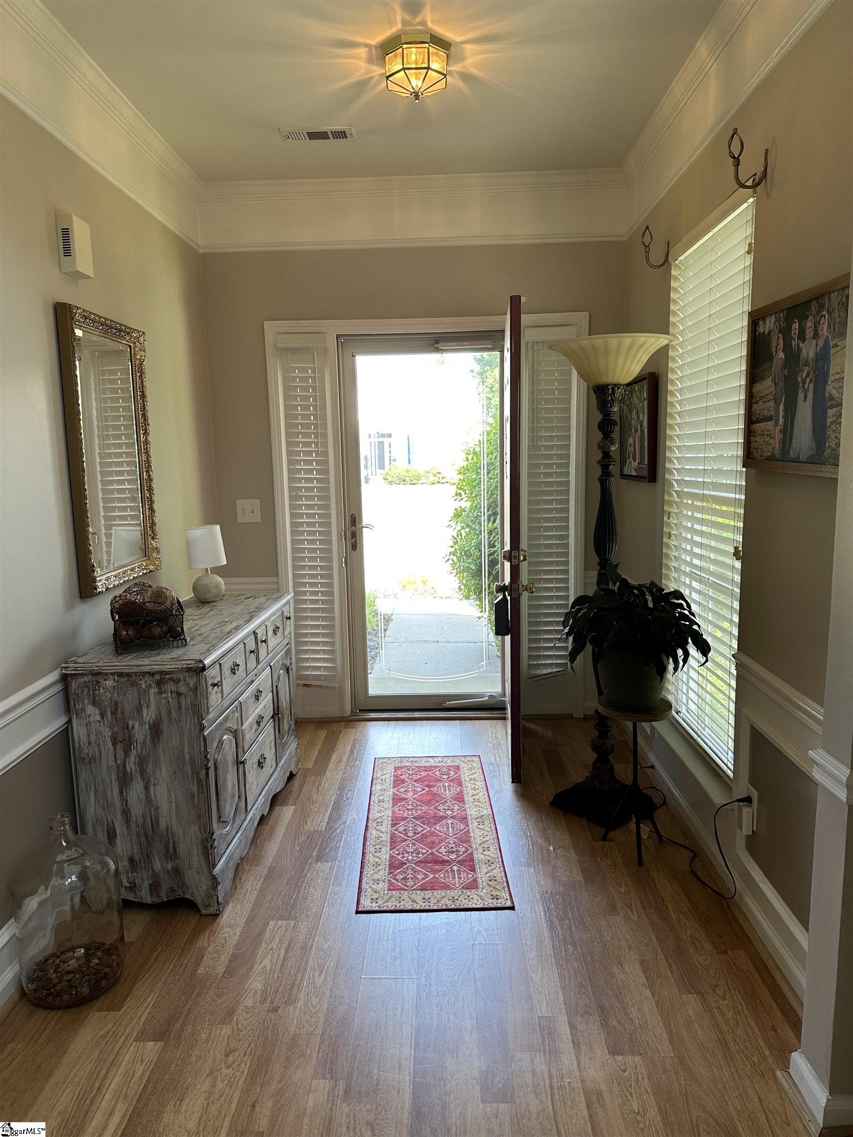 112 Saint James Place Drive