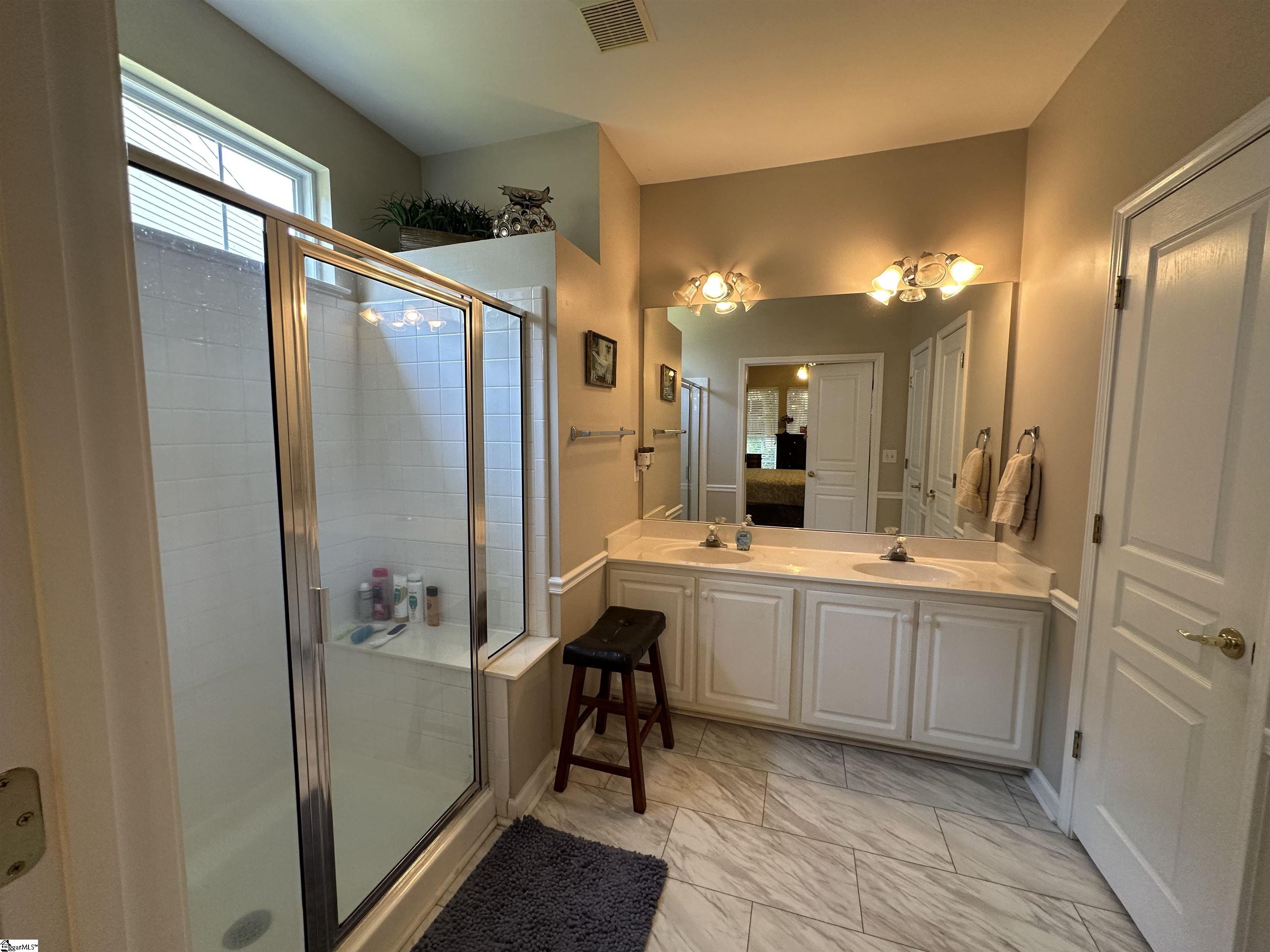 112 Saint James Place Drive