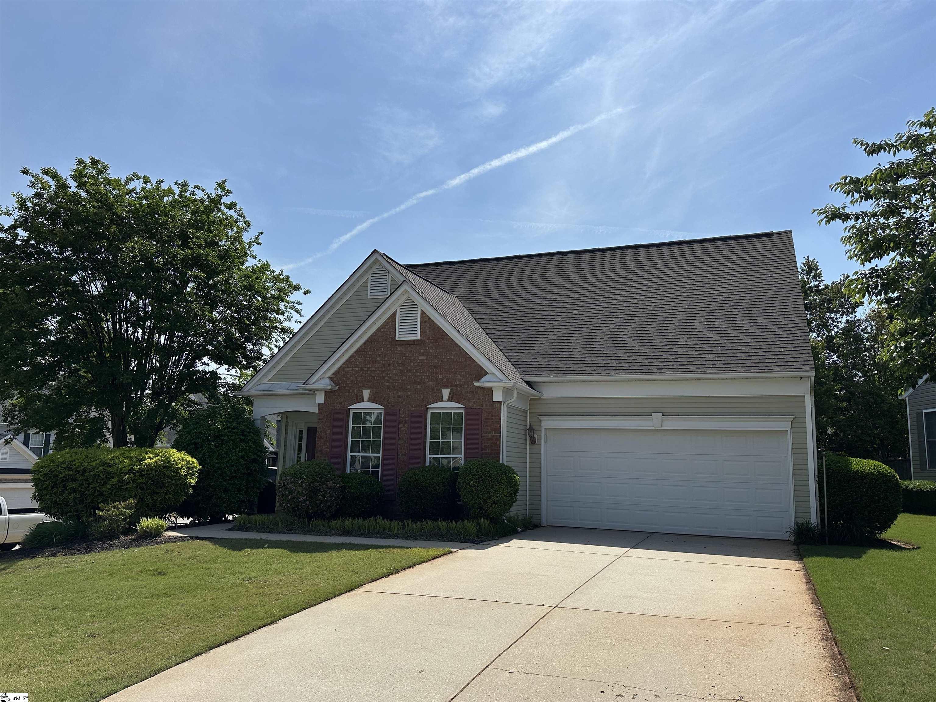 112 Saint James Place Drive