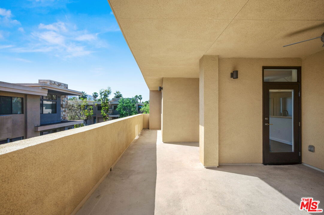 910 E Palm Canyon Dr Unit: 205