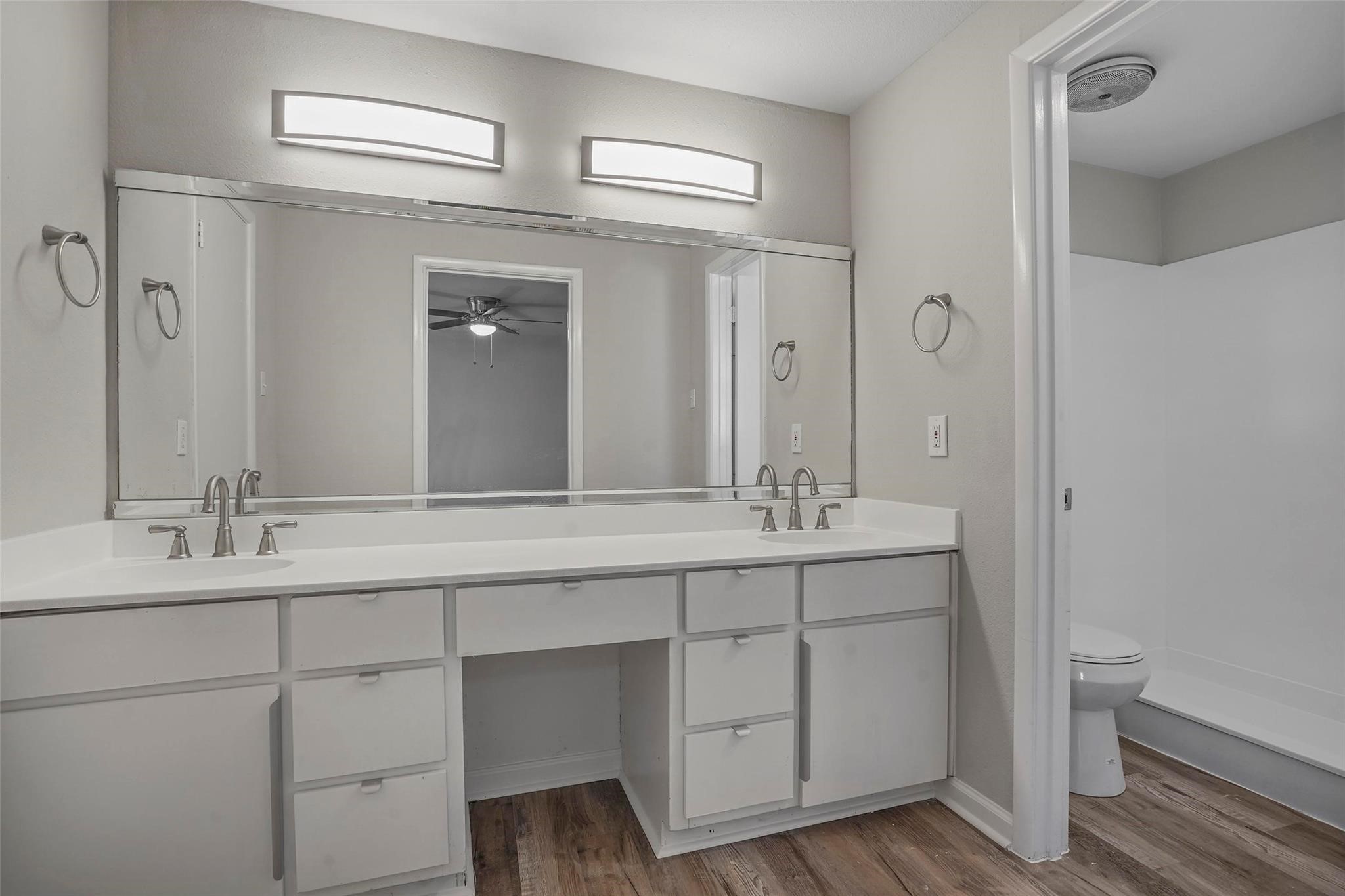 2801 Peachtree