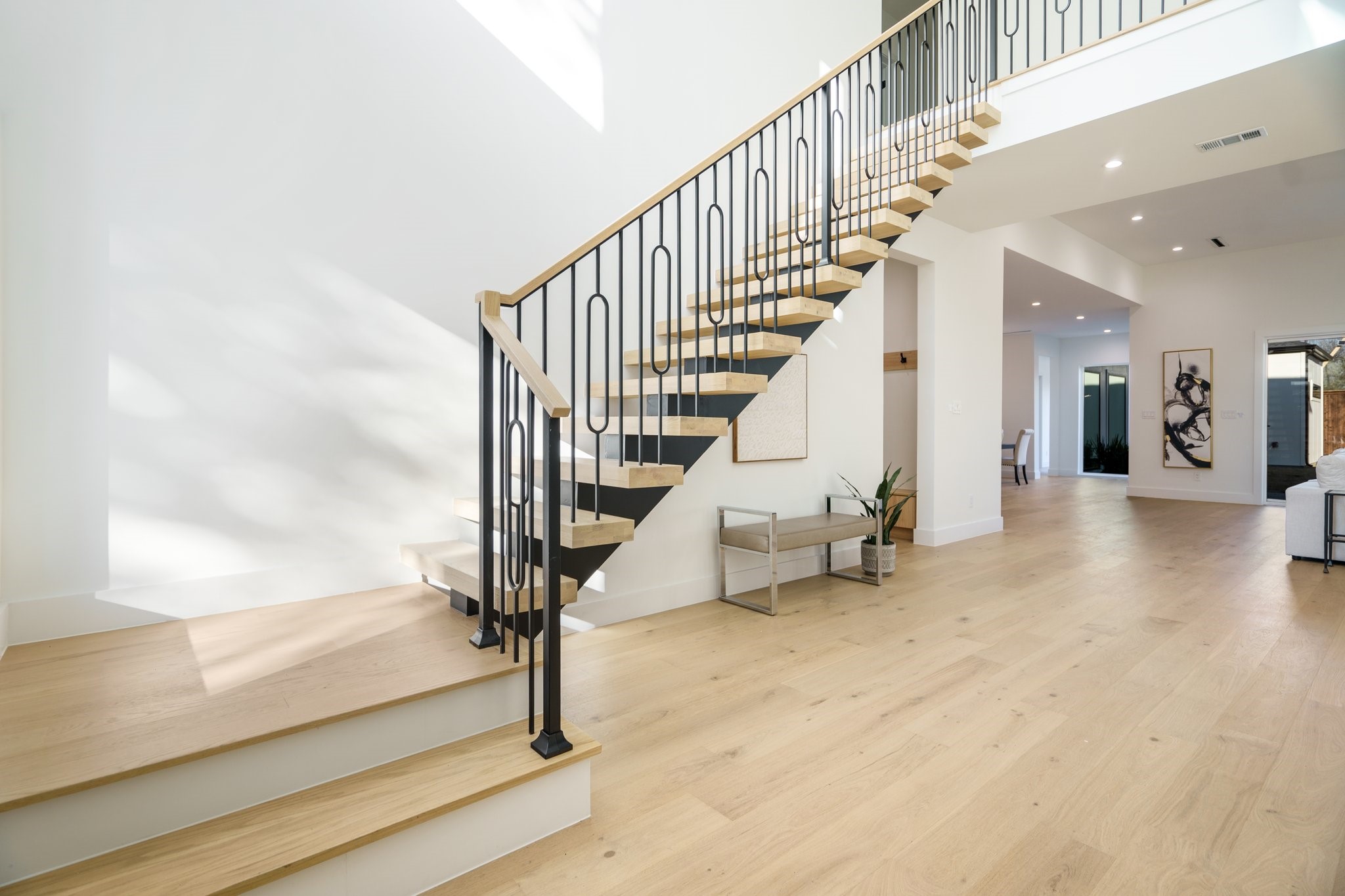3829 Hawick Lane