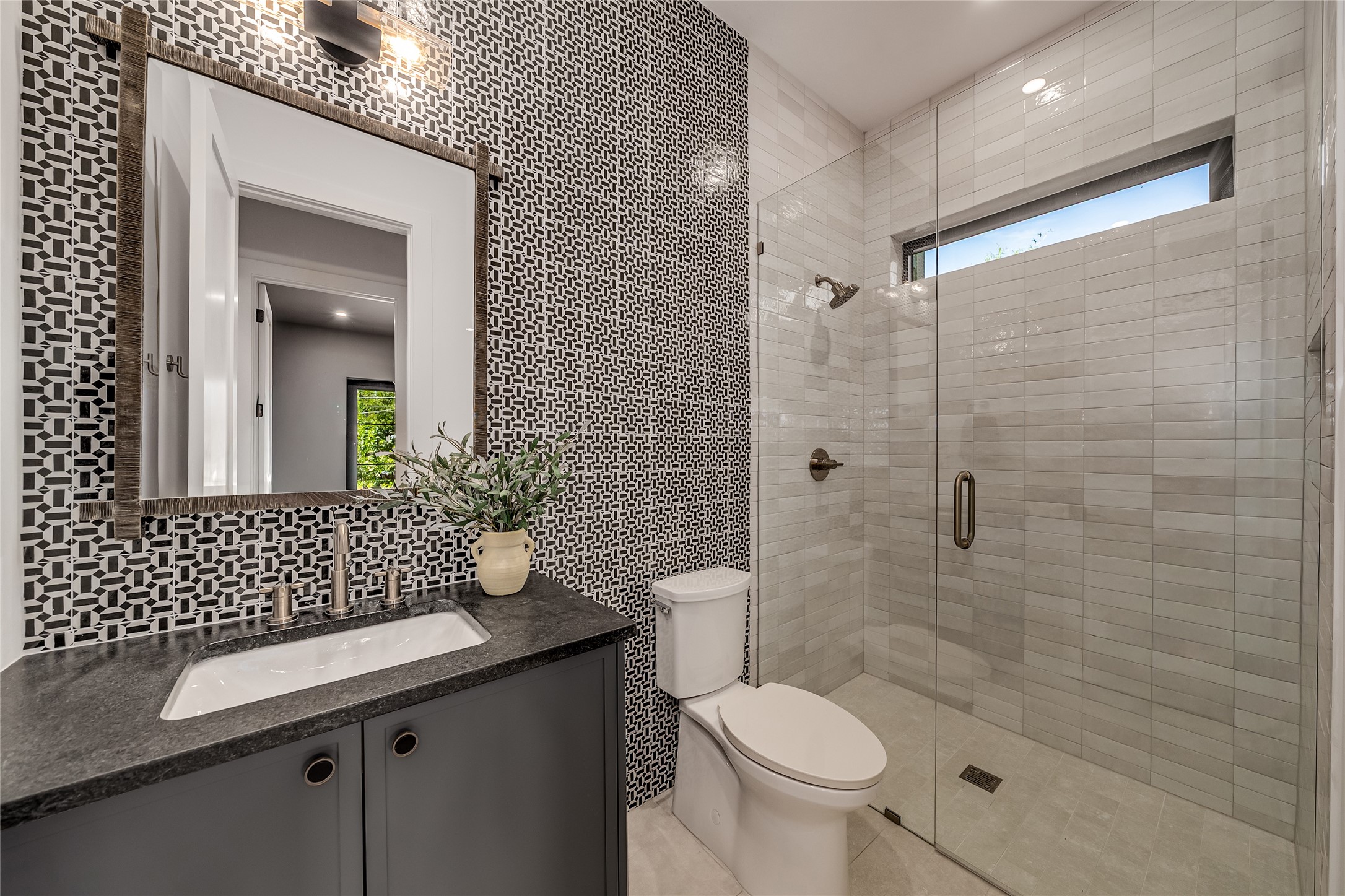 8815 San Leandro Drive