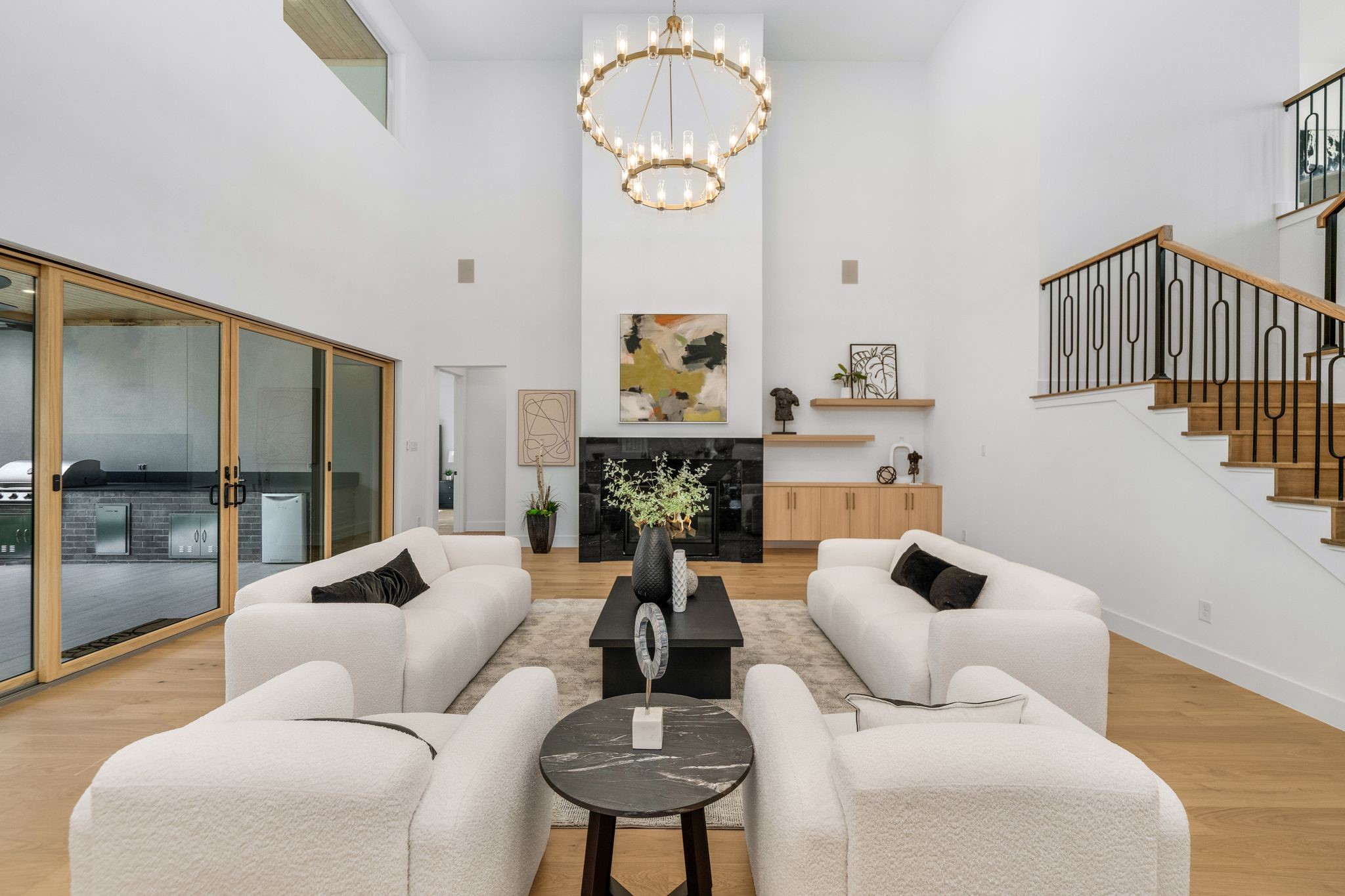 3739 Royal Lane
