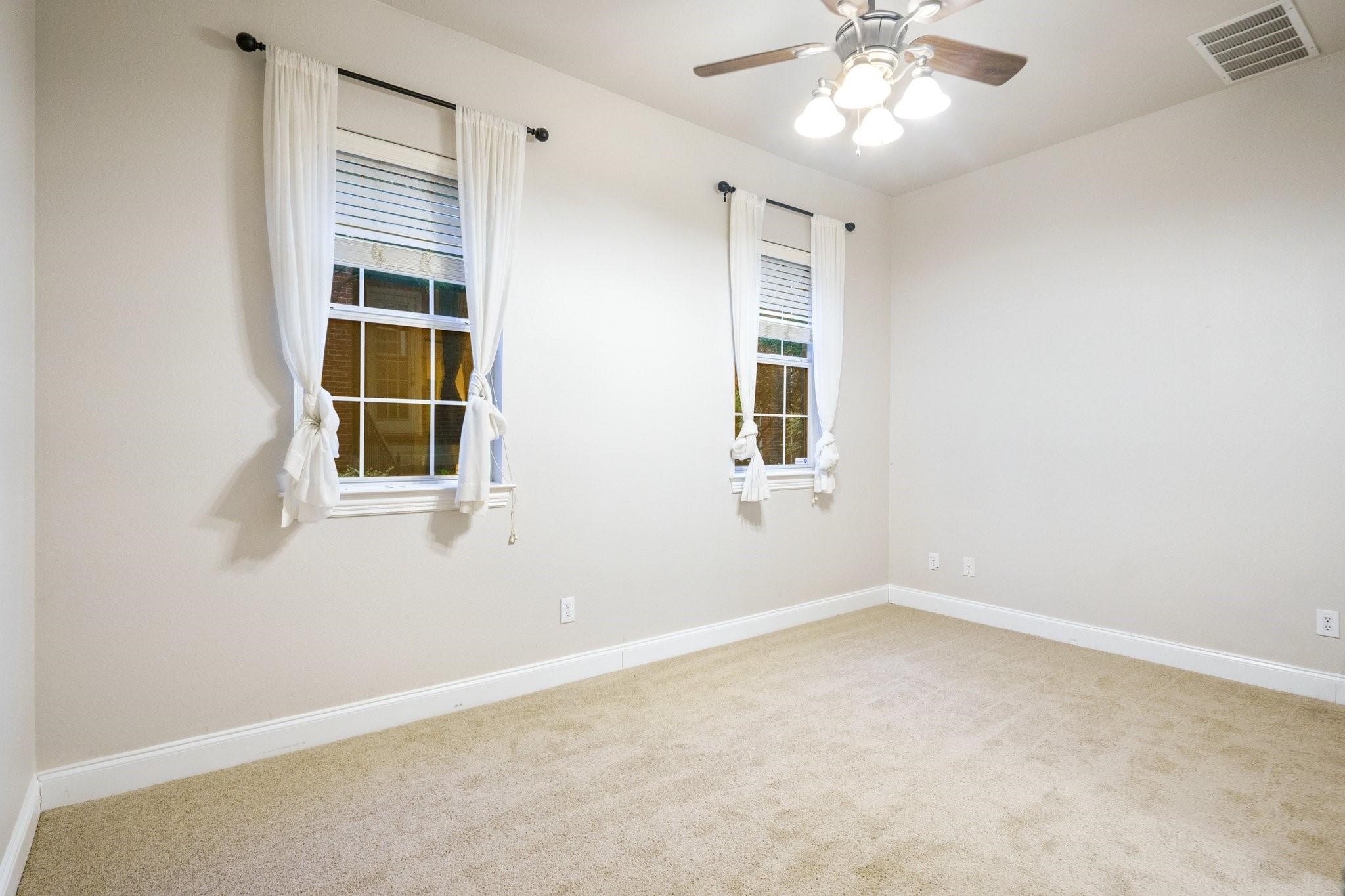 5836 La Vista Drive