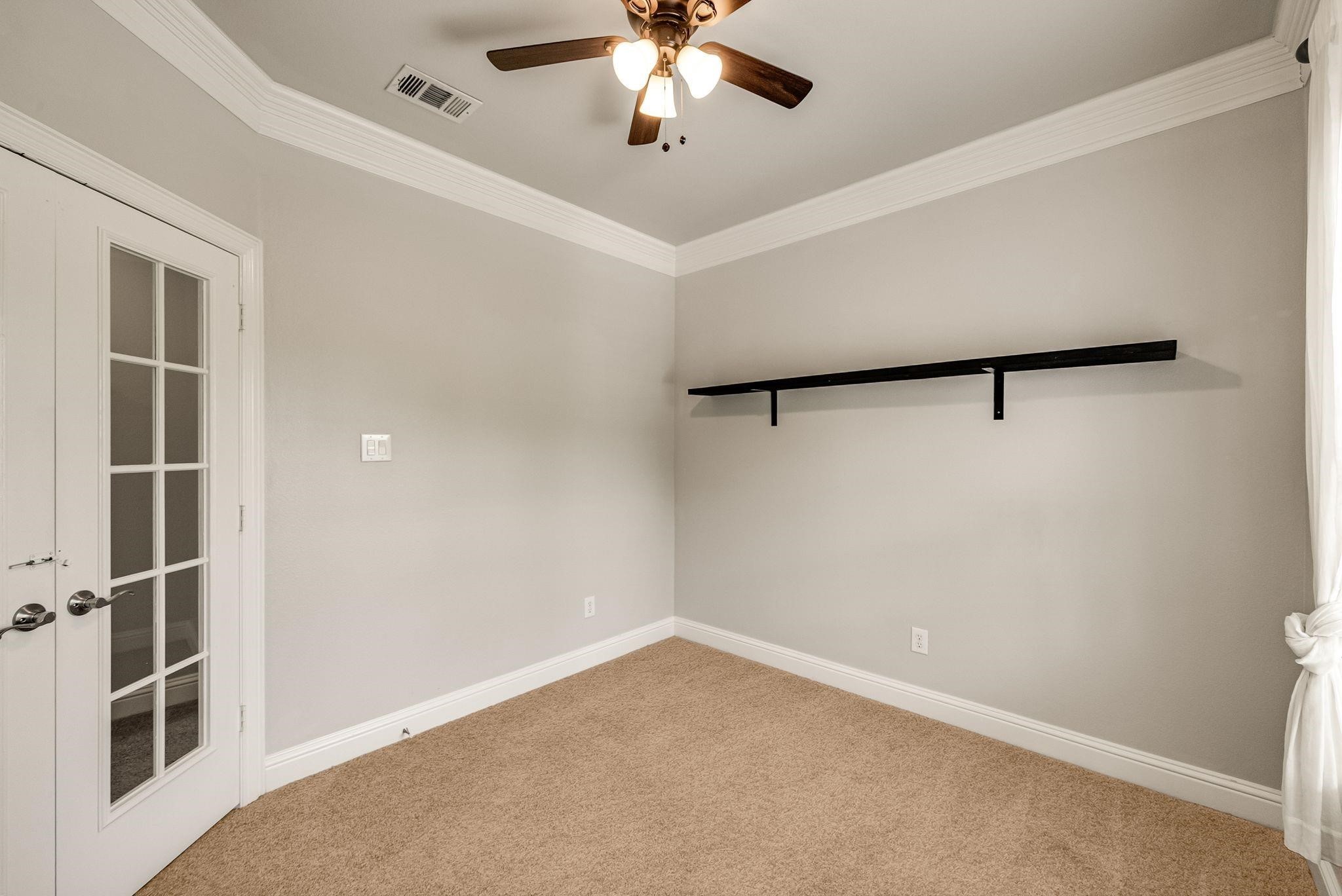 5836 La Vista Drive