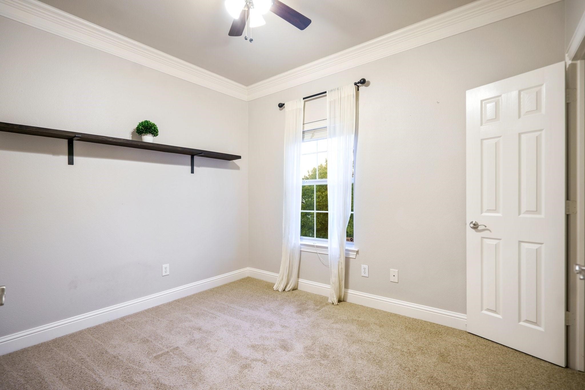 5836 La Vista Drive