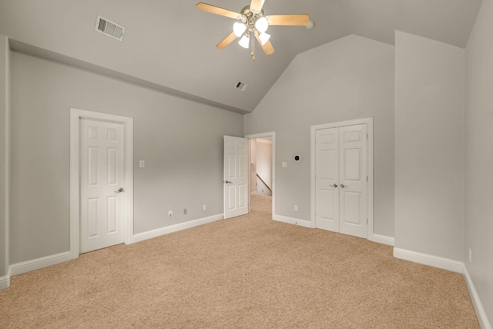 5836 La Vista Drive
