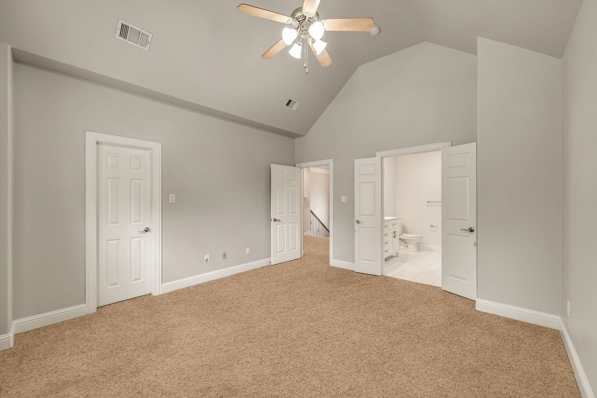 5836 La Vista Drive