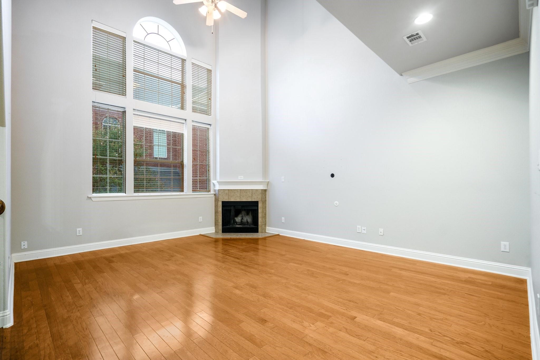5836 La Vista Drive