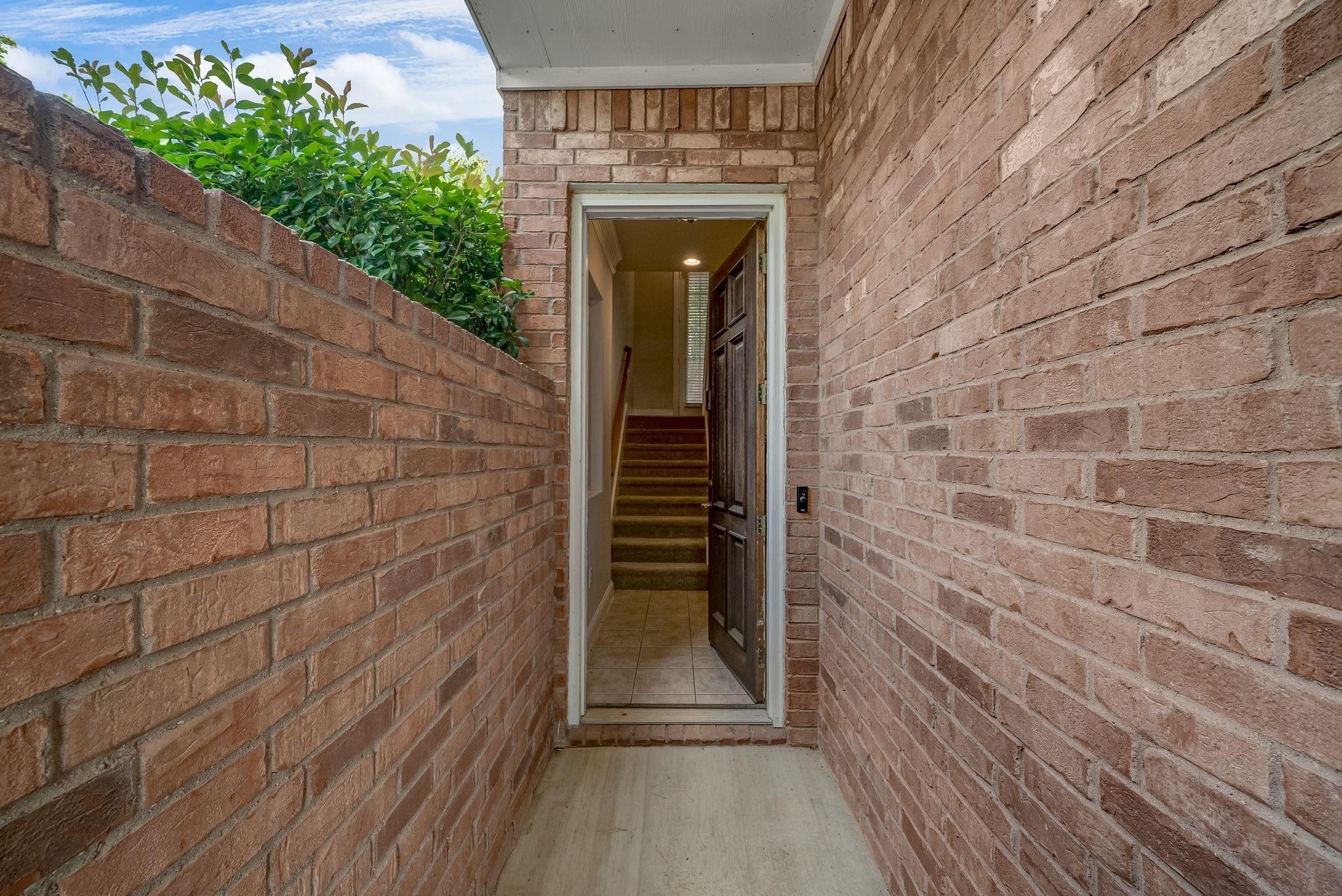 5836 La Vista Drive