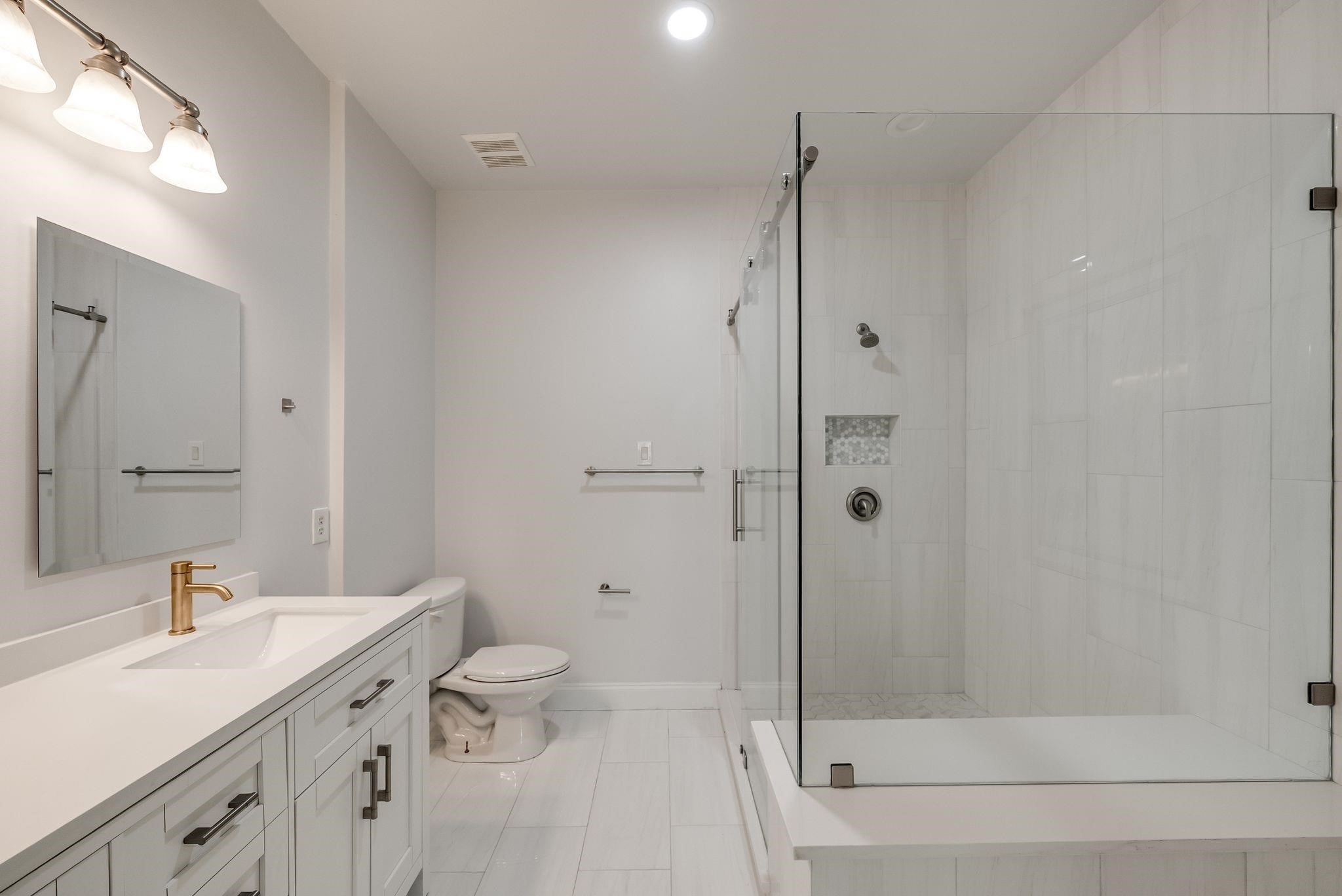 5836 La Vista Drive