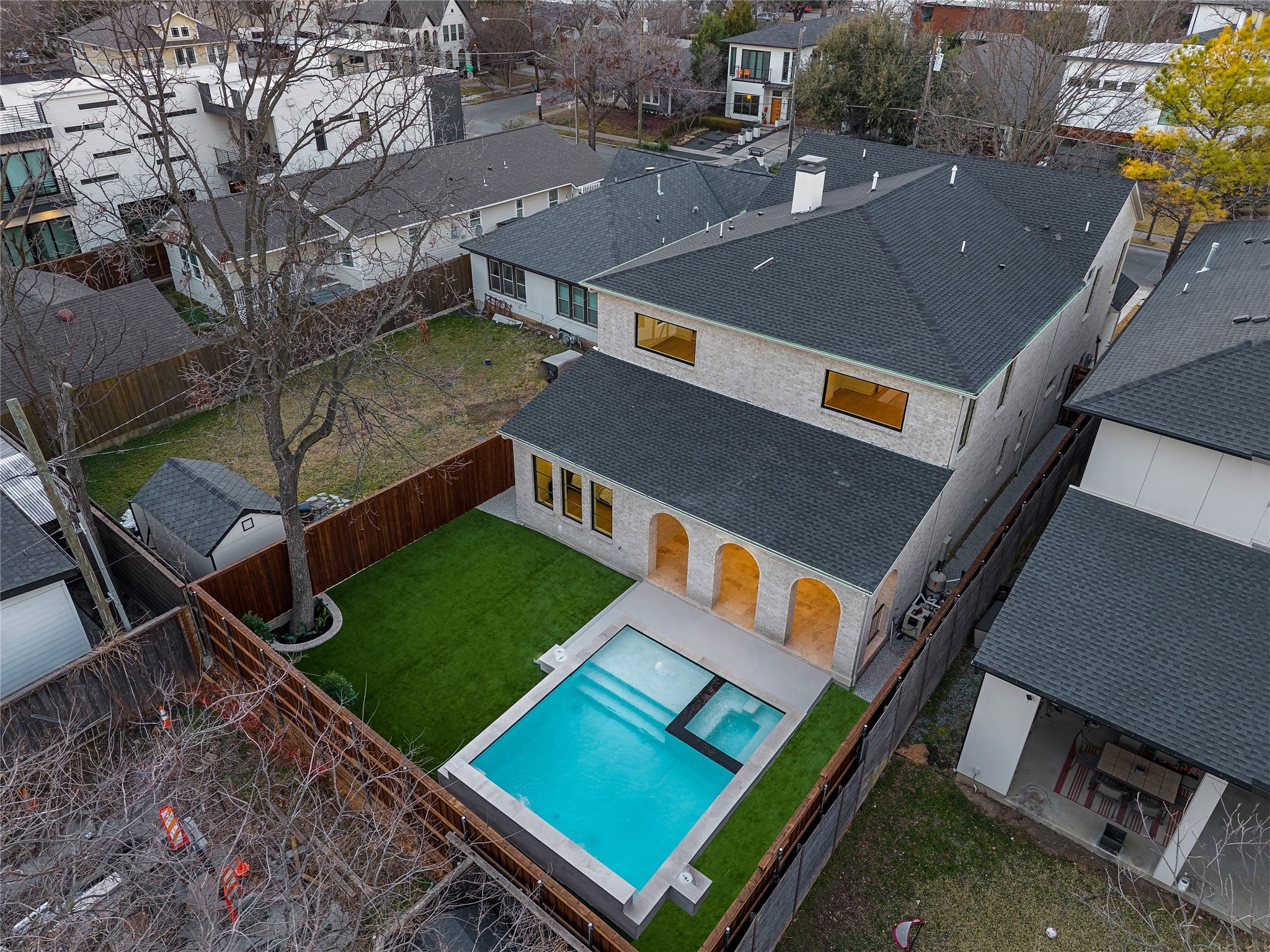 5314 Belmont Avenue